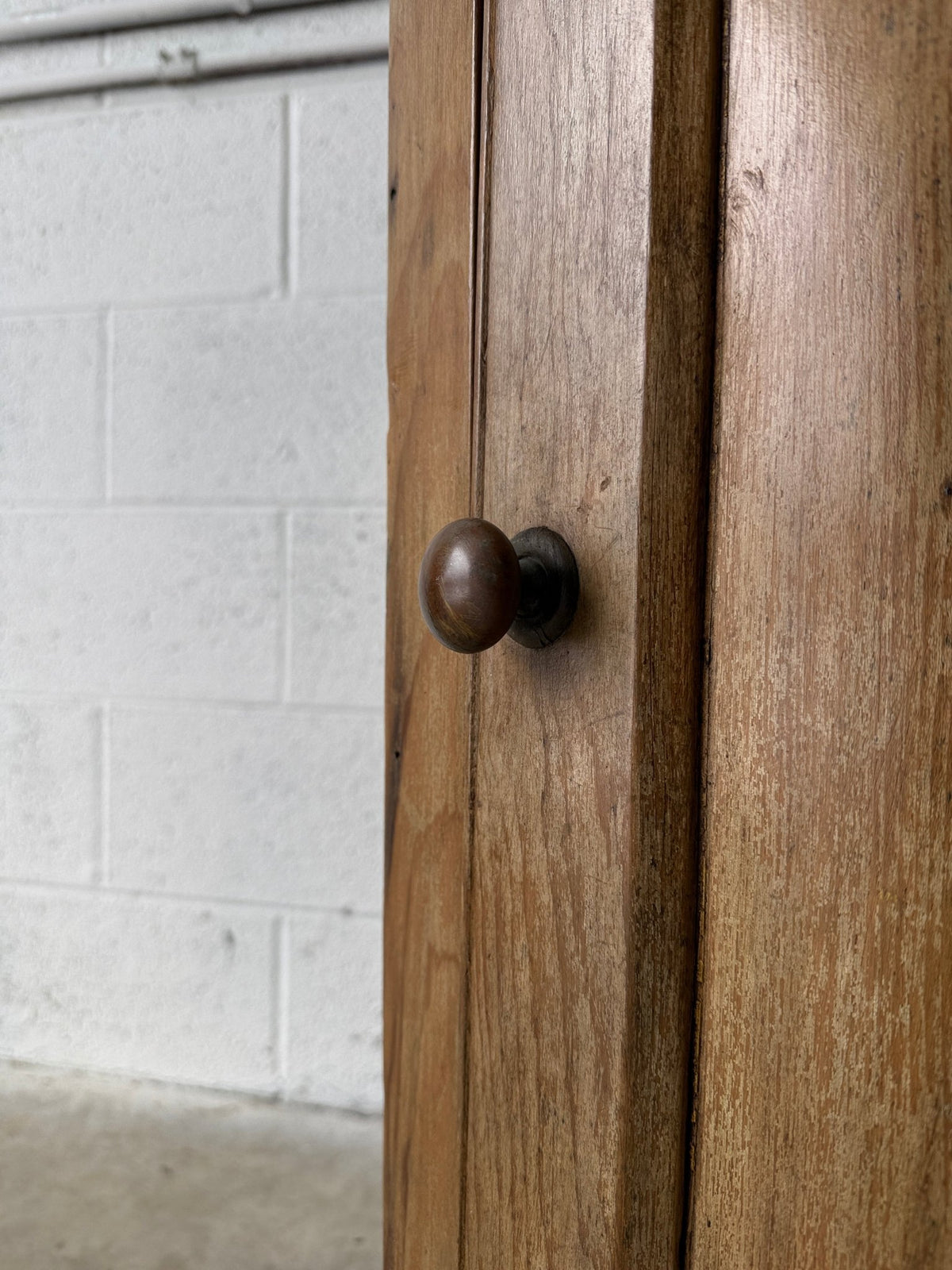 Georgian pine bar corner cupboard - House on Horizon