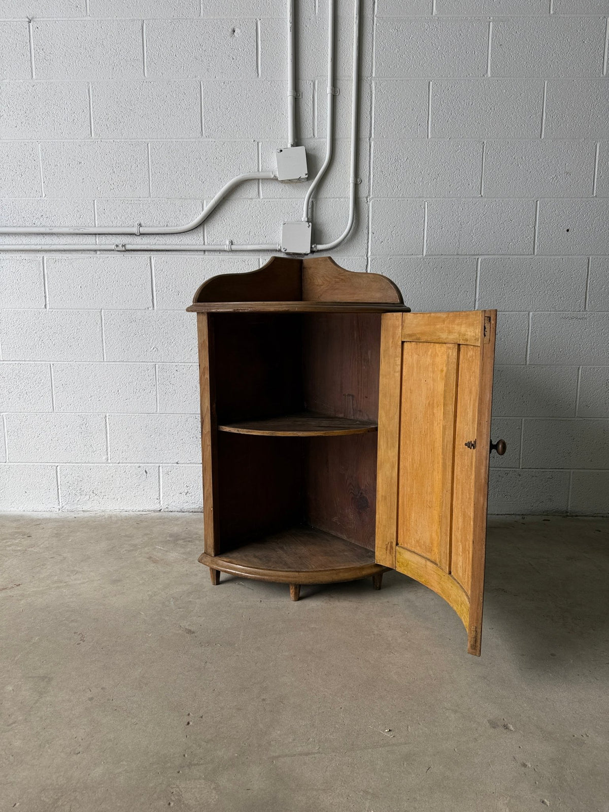 Georgian pine bar corner cupboard - House on Horizon