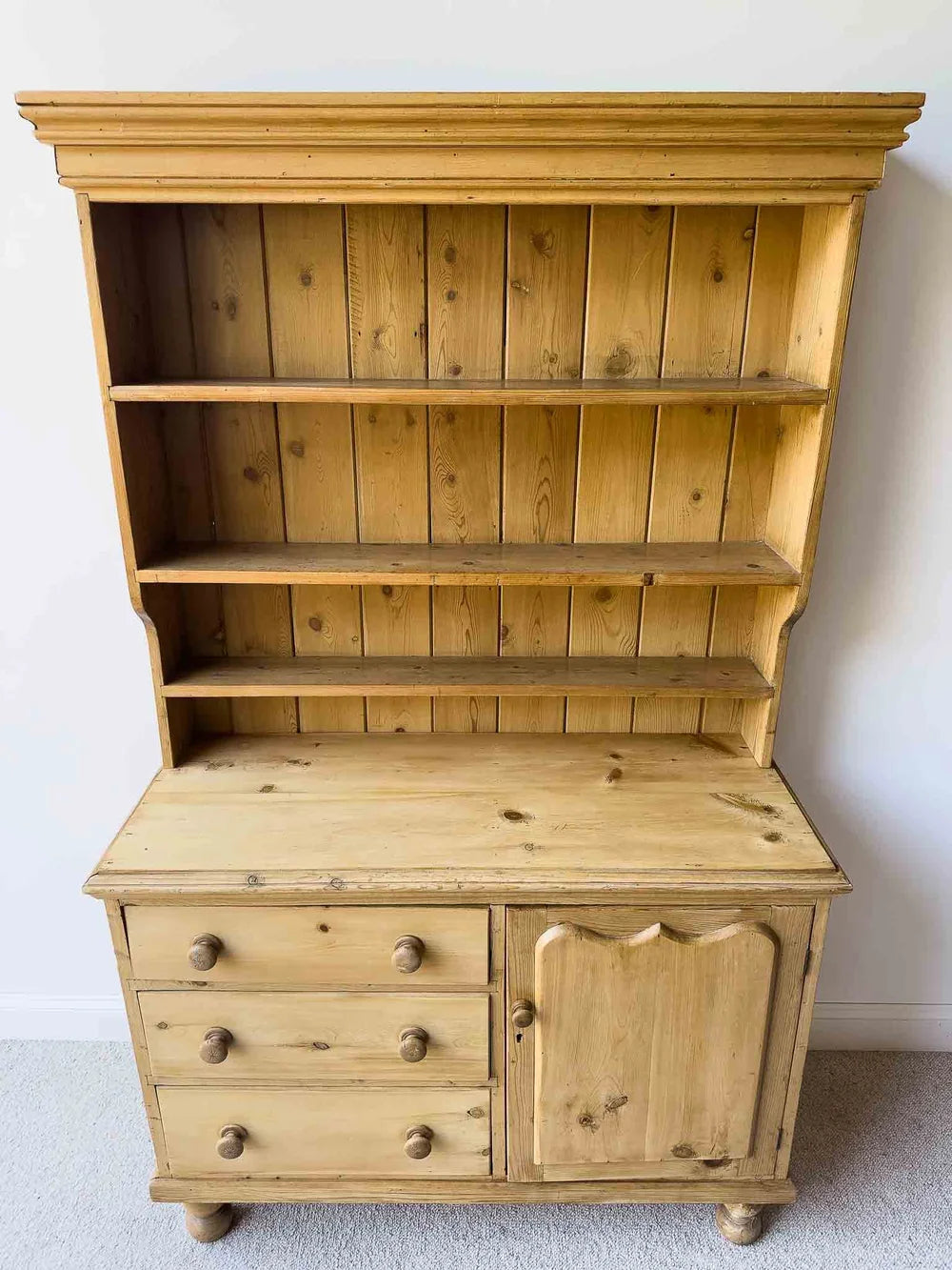 Antique English kitchen dresser