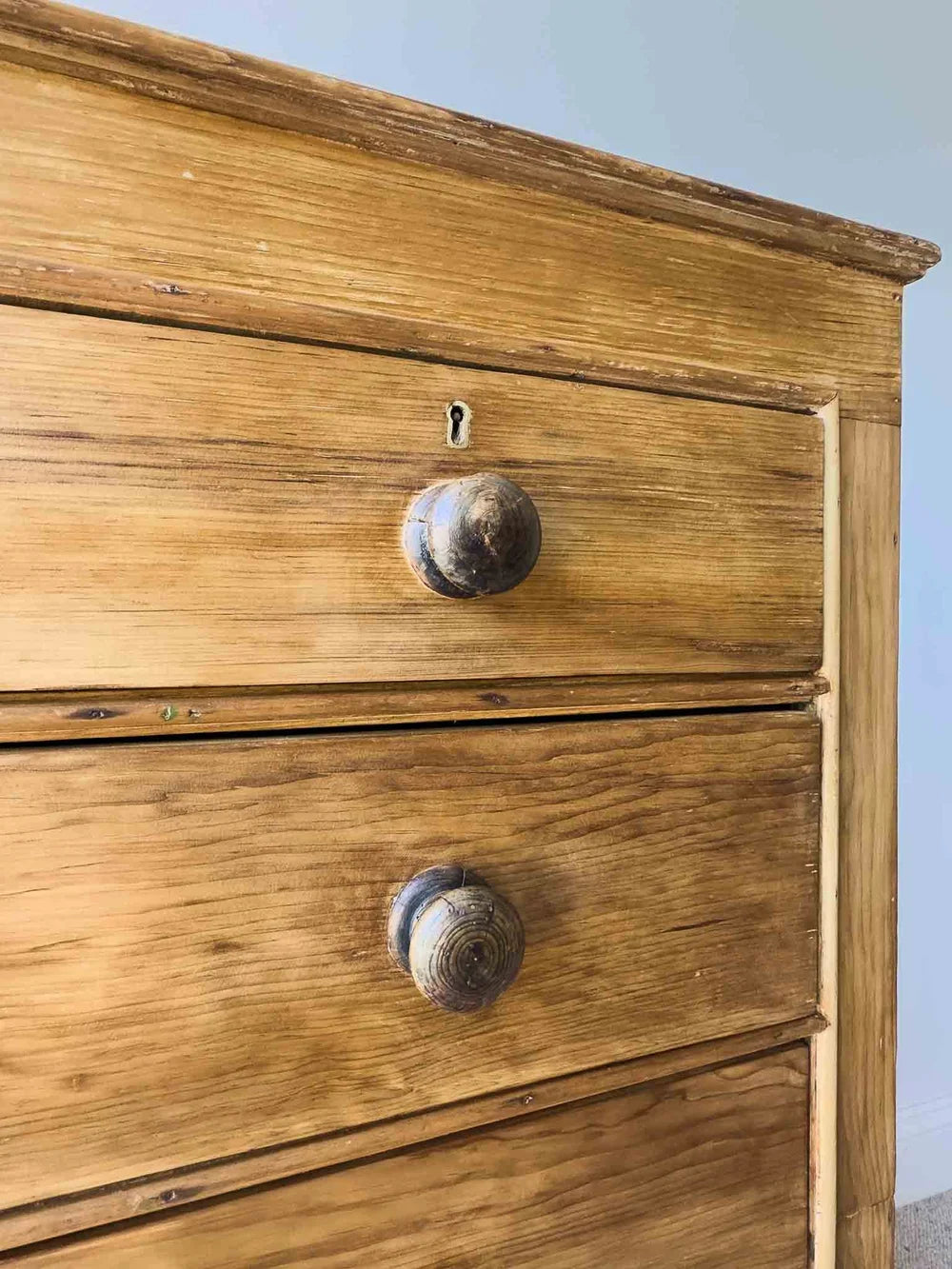 Impressive victorian pine drawers