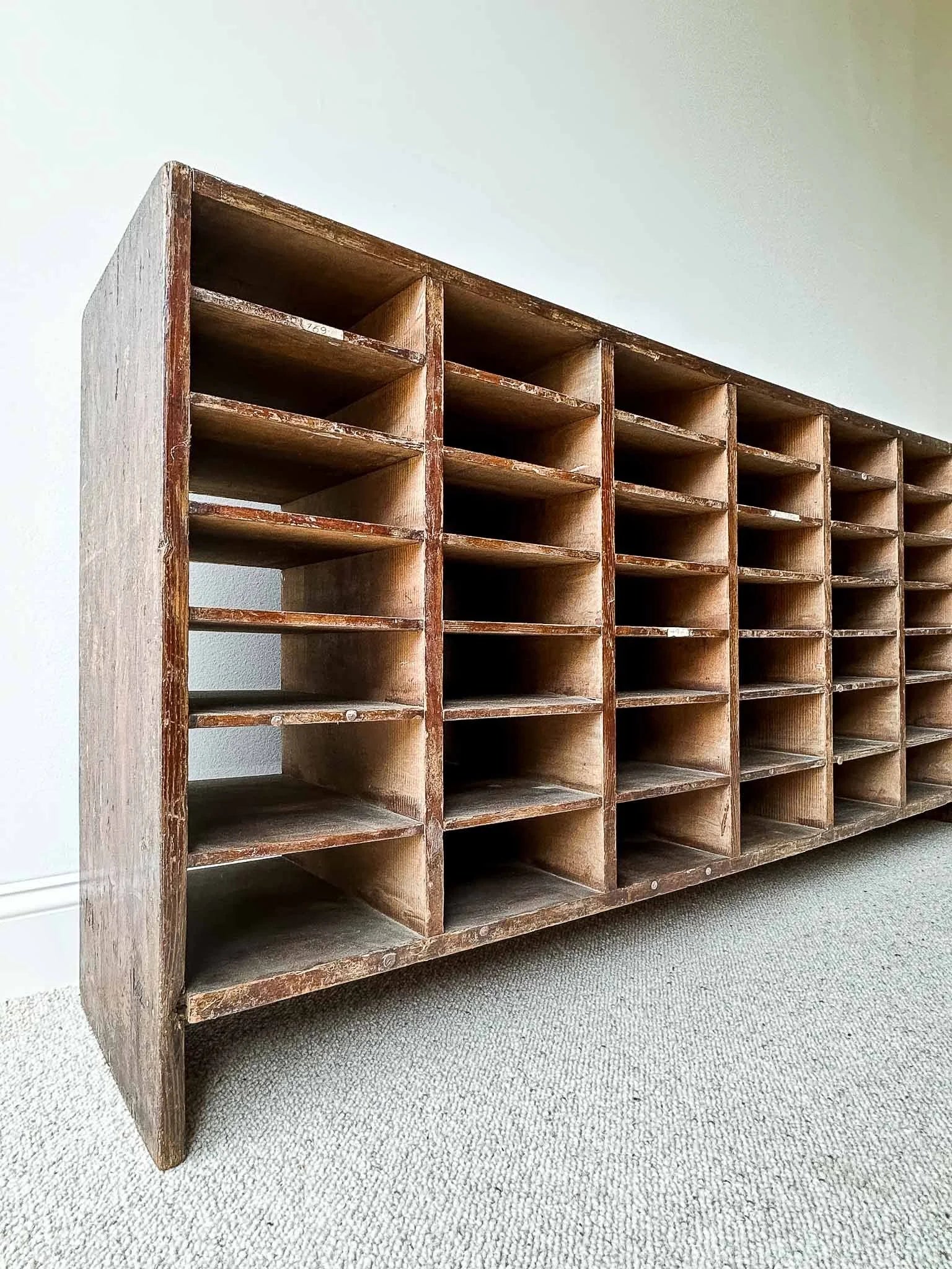 Early 20th century pigeon hole shelf