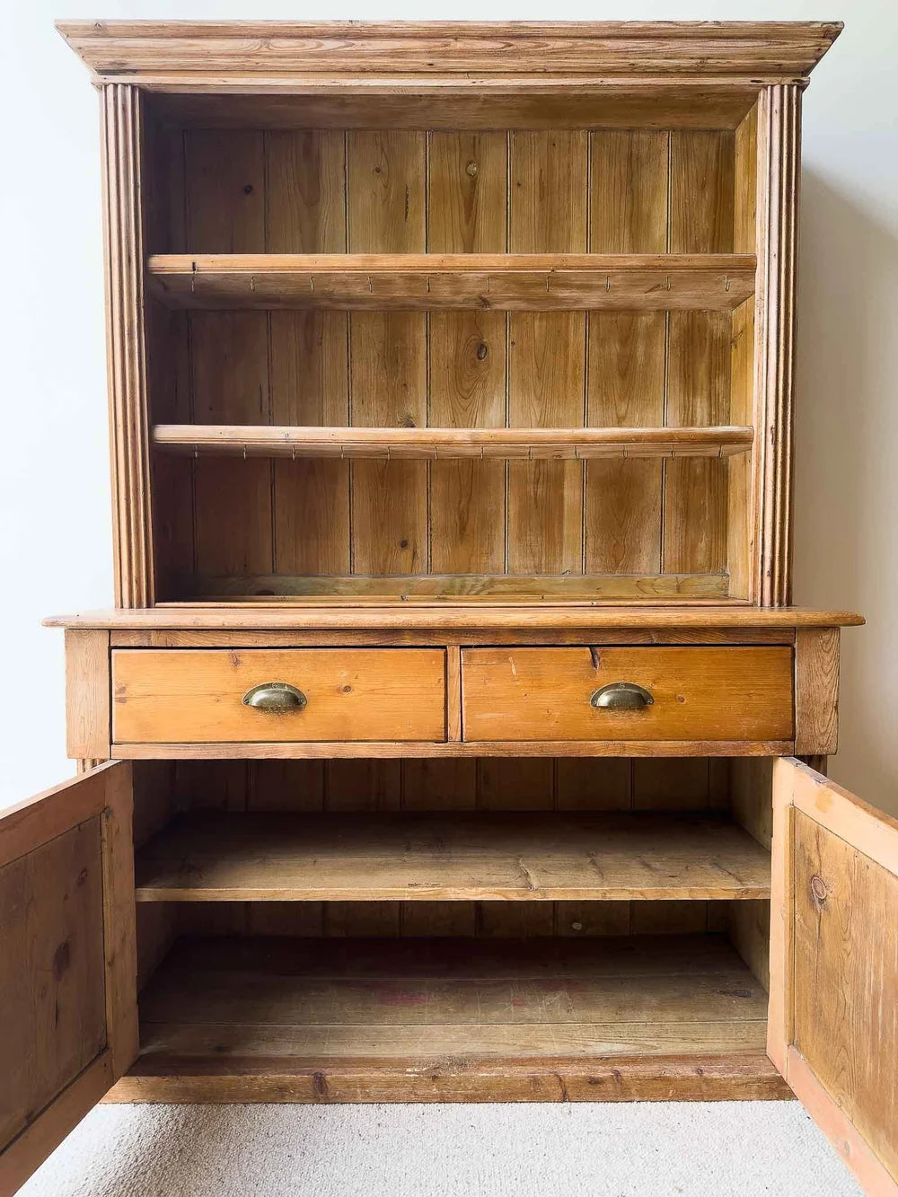 English kitchen dresser
