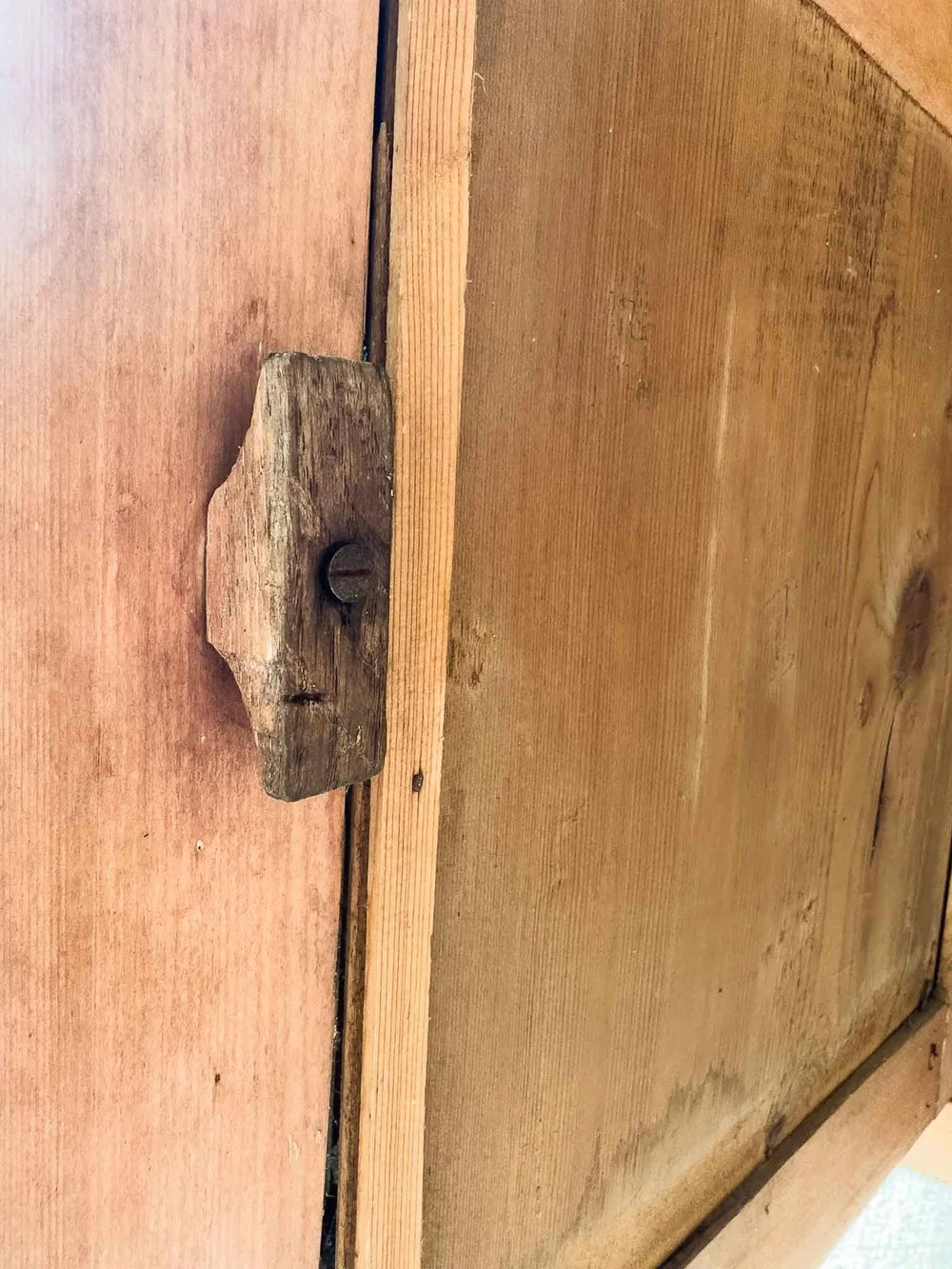 English kitchen dresser