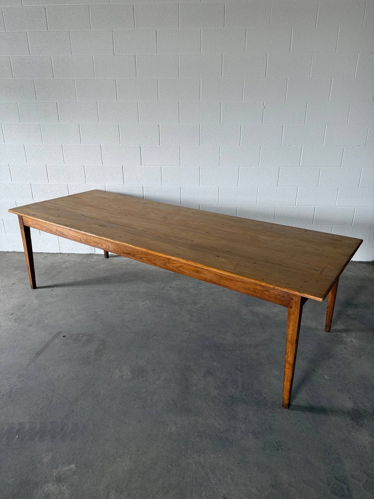 Incredible antique pine and fruitwood dining table with tapered legs - House on Horizon