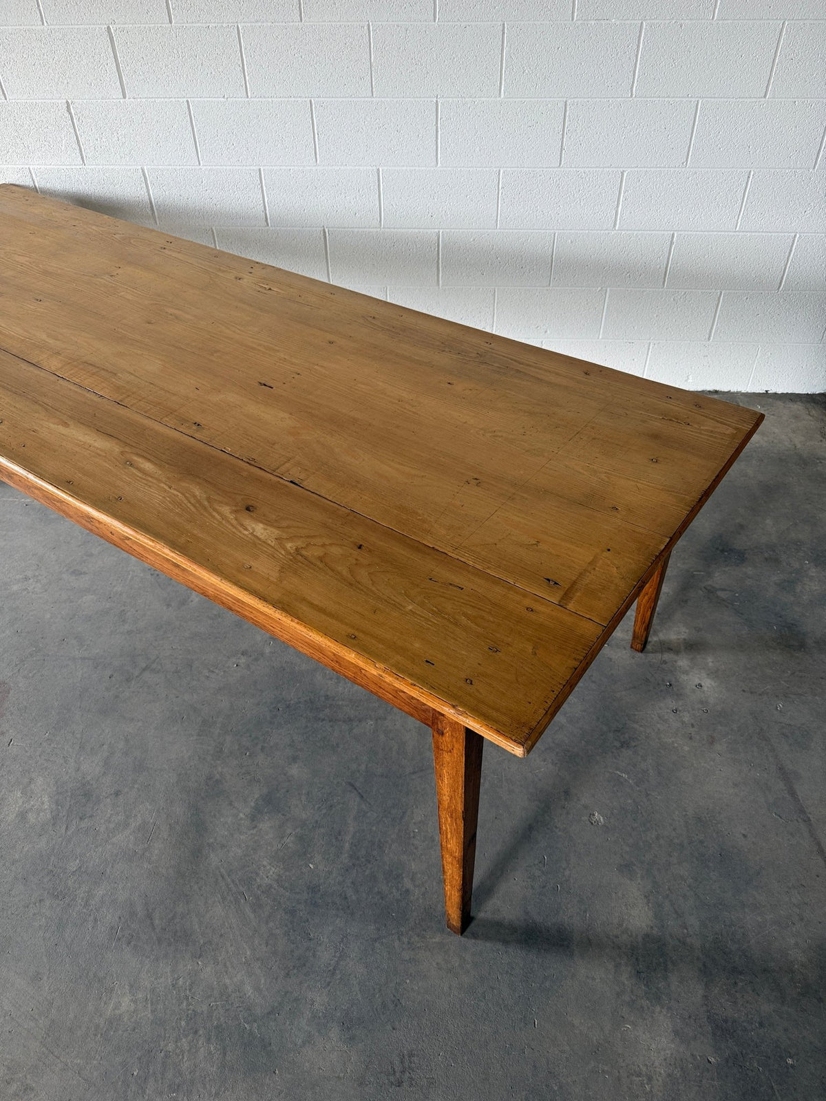 Incredible antique pine and fruitwood dining table with tapered legs - House on Horizon