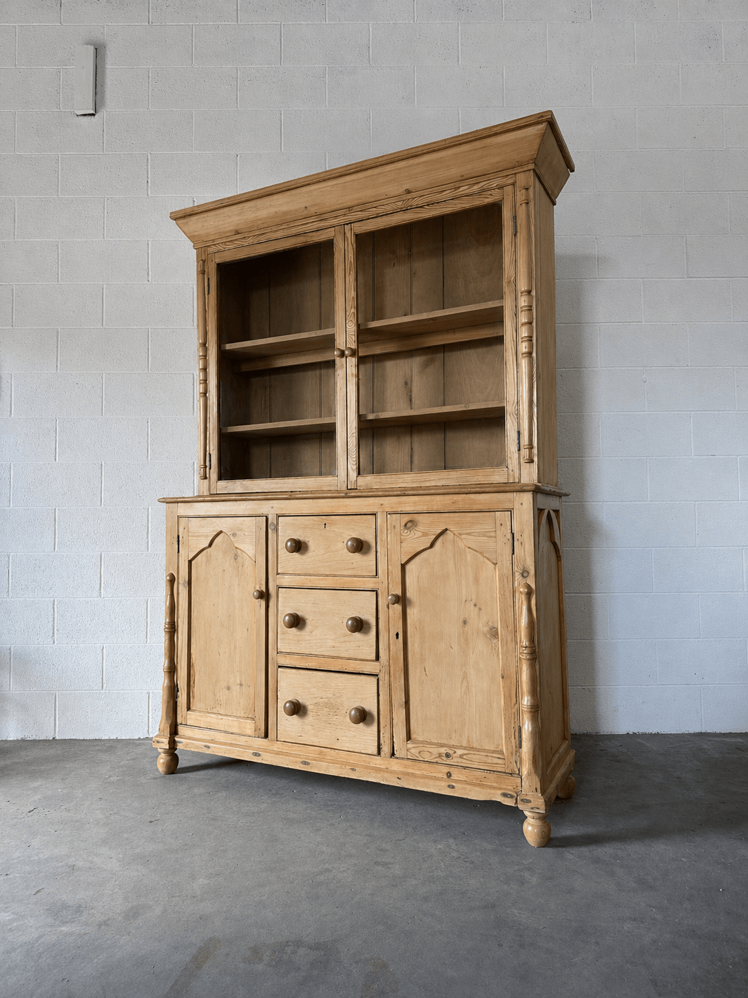 Incredible cornish hutch or cupboard with glass doors - House on Horizon