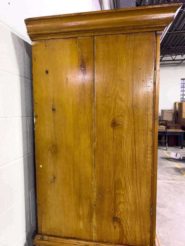 Large English press with campaign handles - House on Horizon