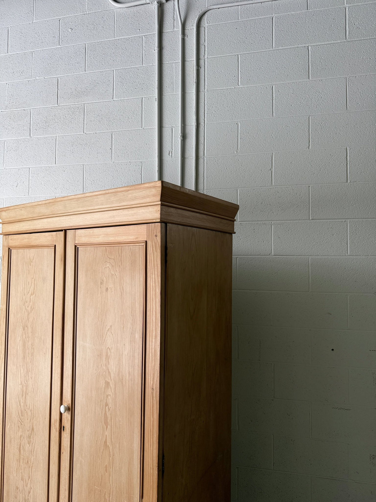 Modest antique English pine wardrobe - House on Horizon