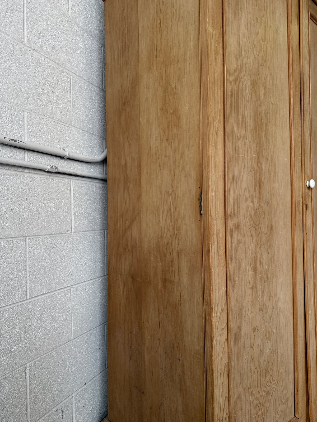 Modest antique English pine wardrobe - House on Horizon