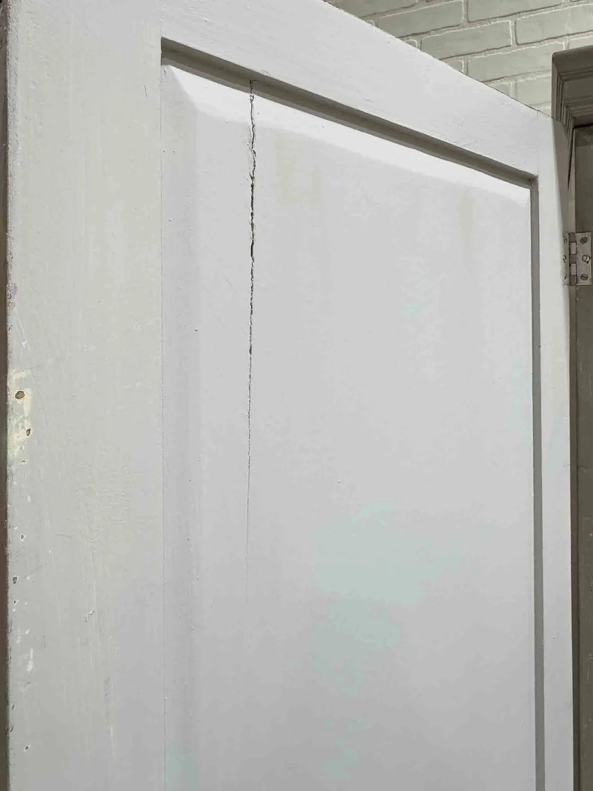 Painted English cupboard - House on Horizon