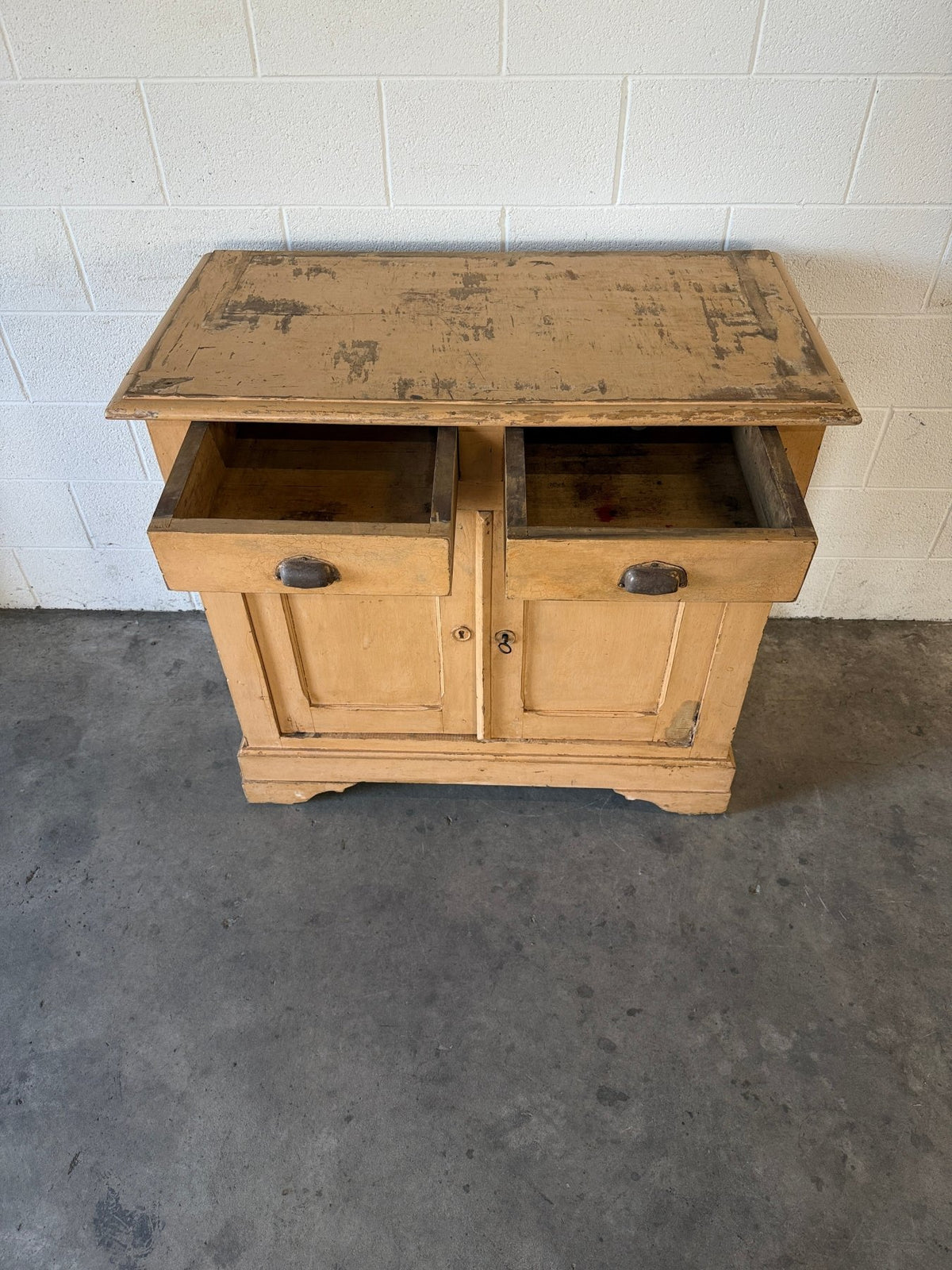 Painted French antique cupboard - House on Horizon