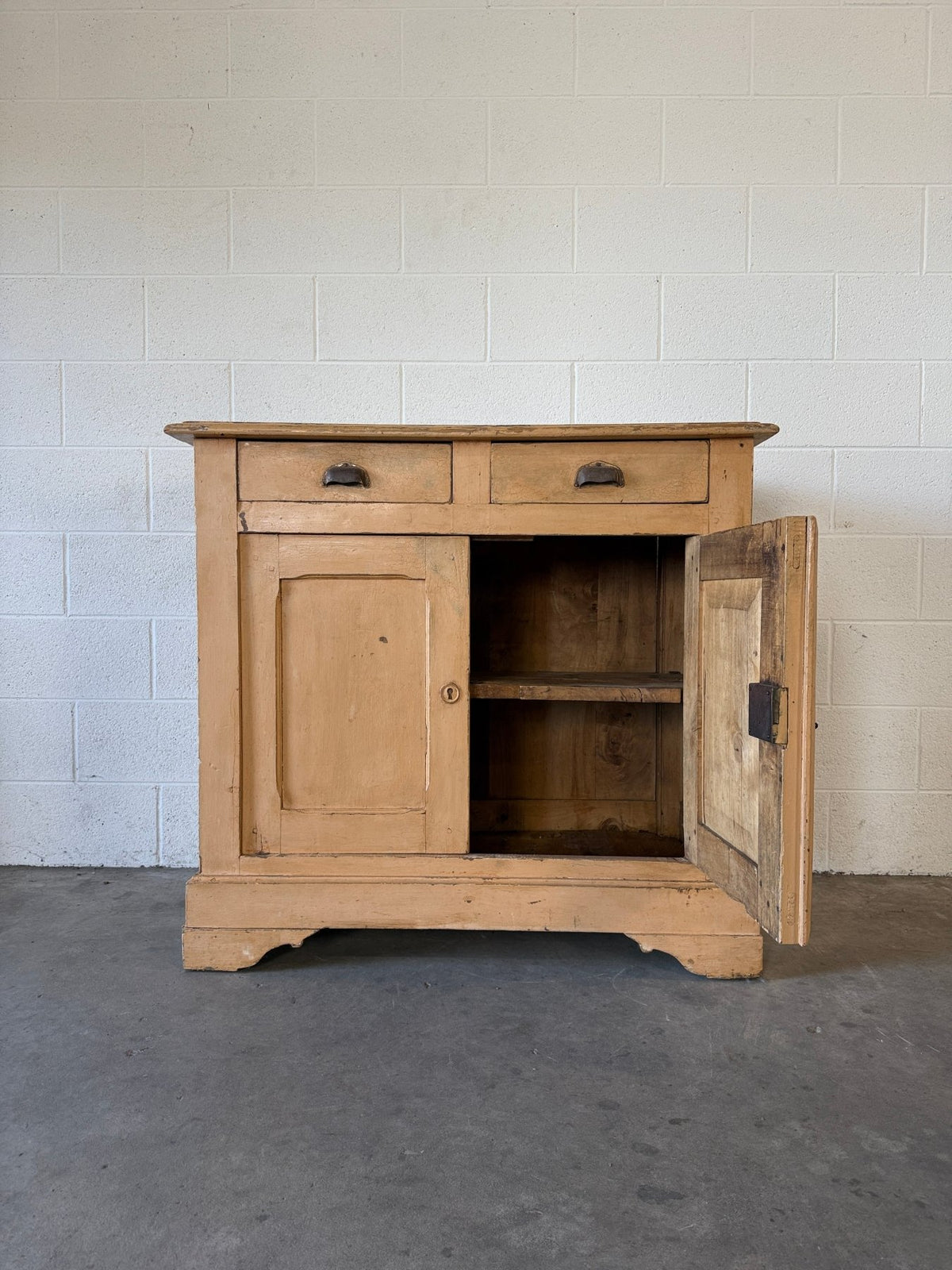Painted French antique cupboard - House on Horizon