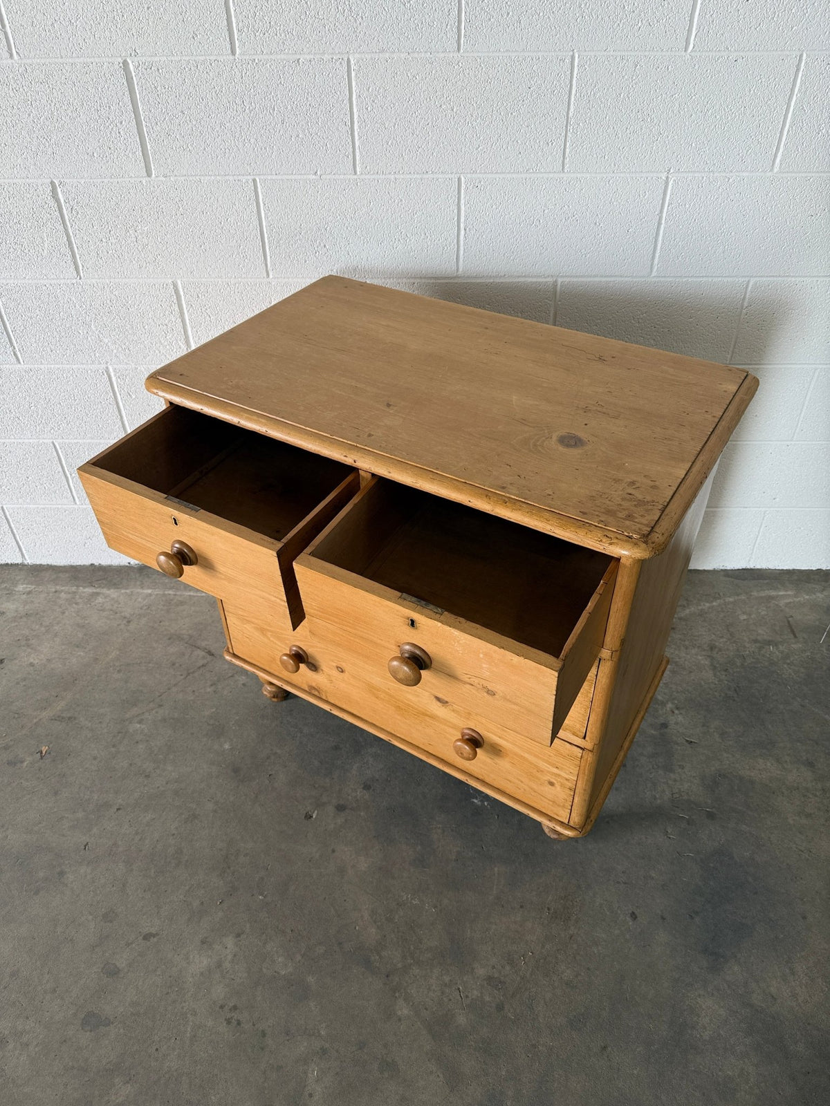 Petite antique pine chest of drawers - House on Horizon