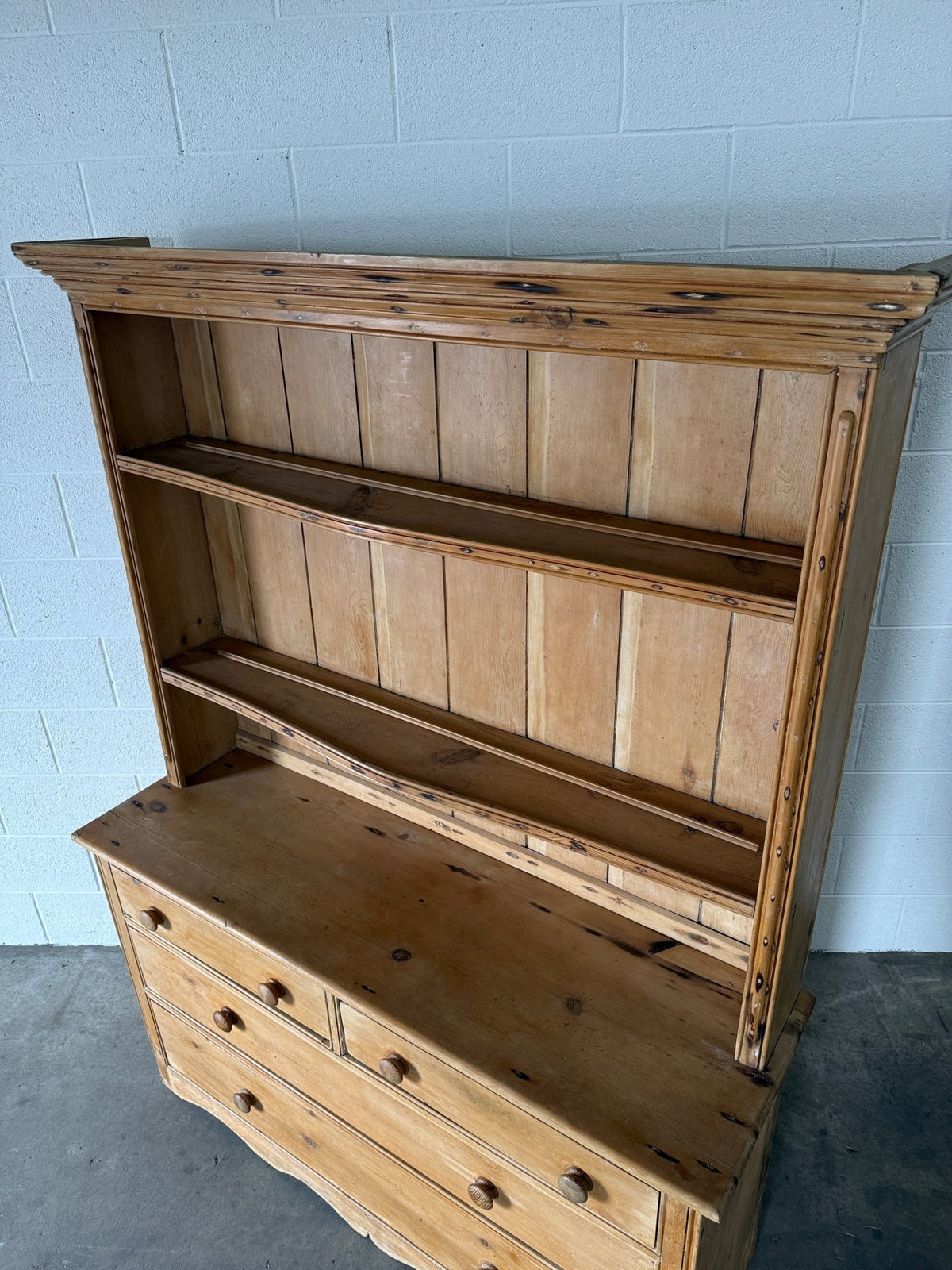 Scalloped Victorian pine kitchen dresser - House on Horizon