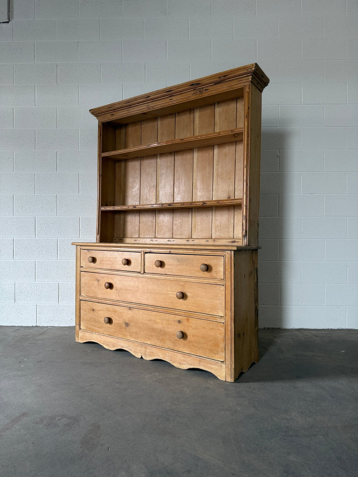 Scalloped Victorian pine kitchen dresser - House on Horizon