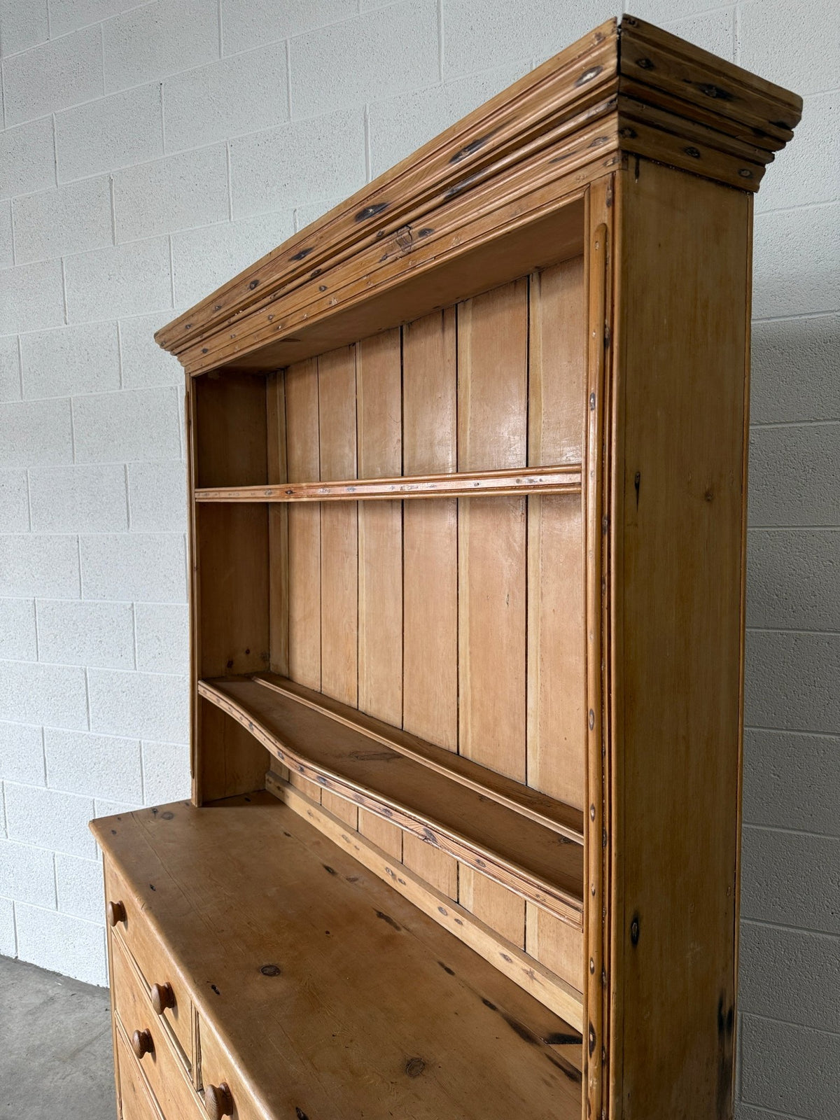 Scalloped Victorian pine kitchen dresser - House on Horizon