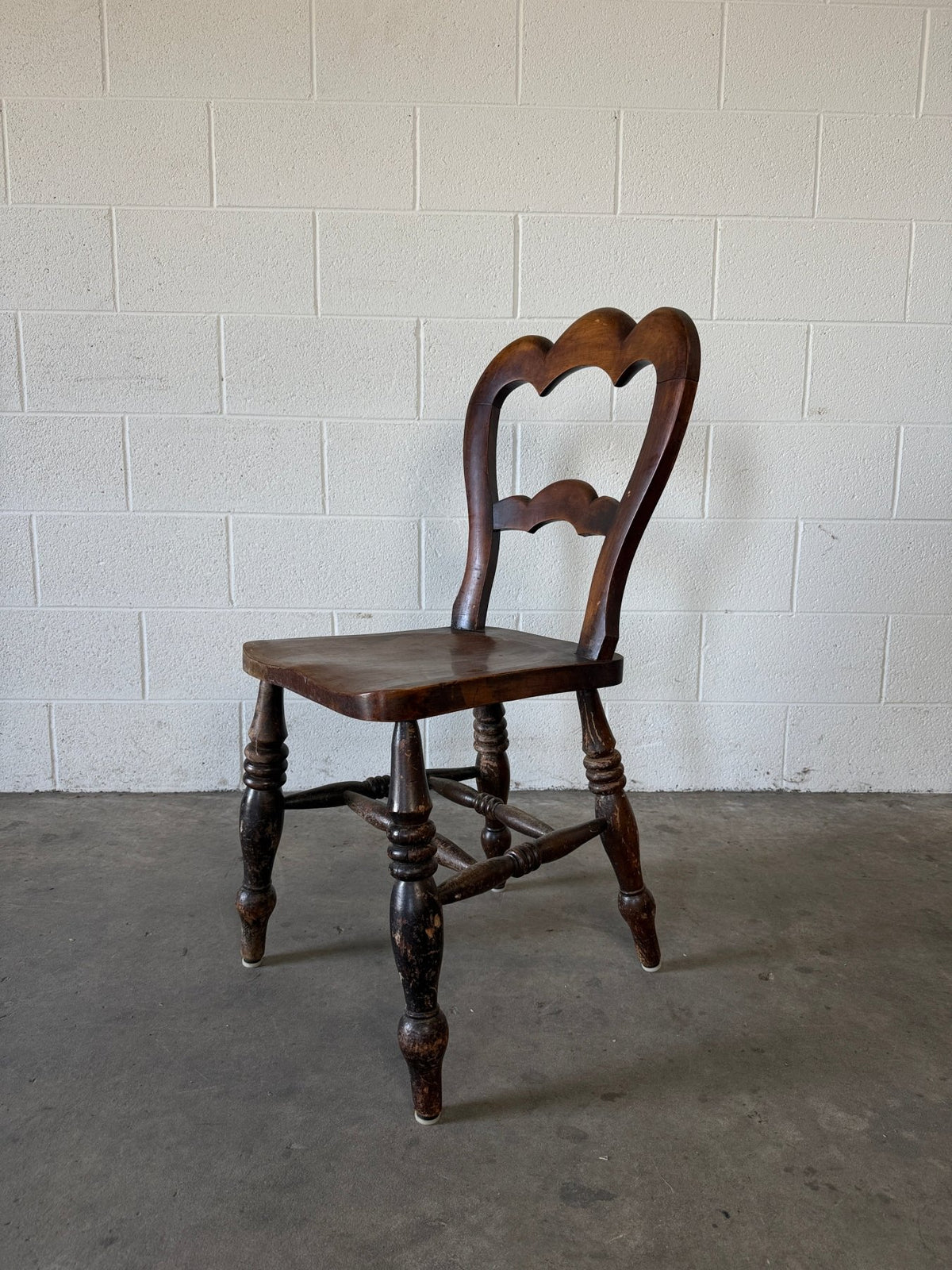 Set of 4 Mahogany Regency heart-back chairs - c1820 - House on Horizon