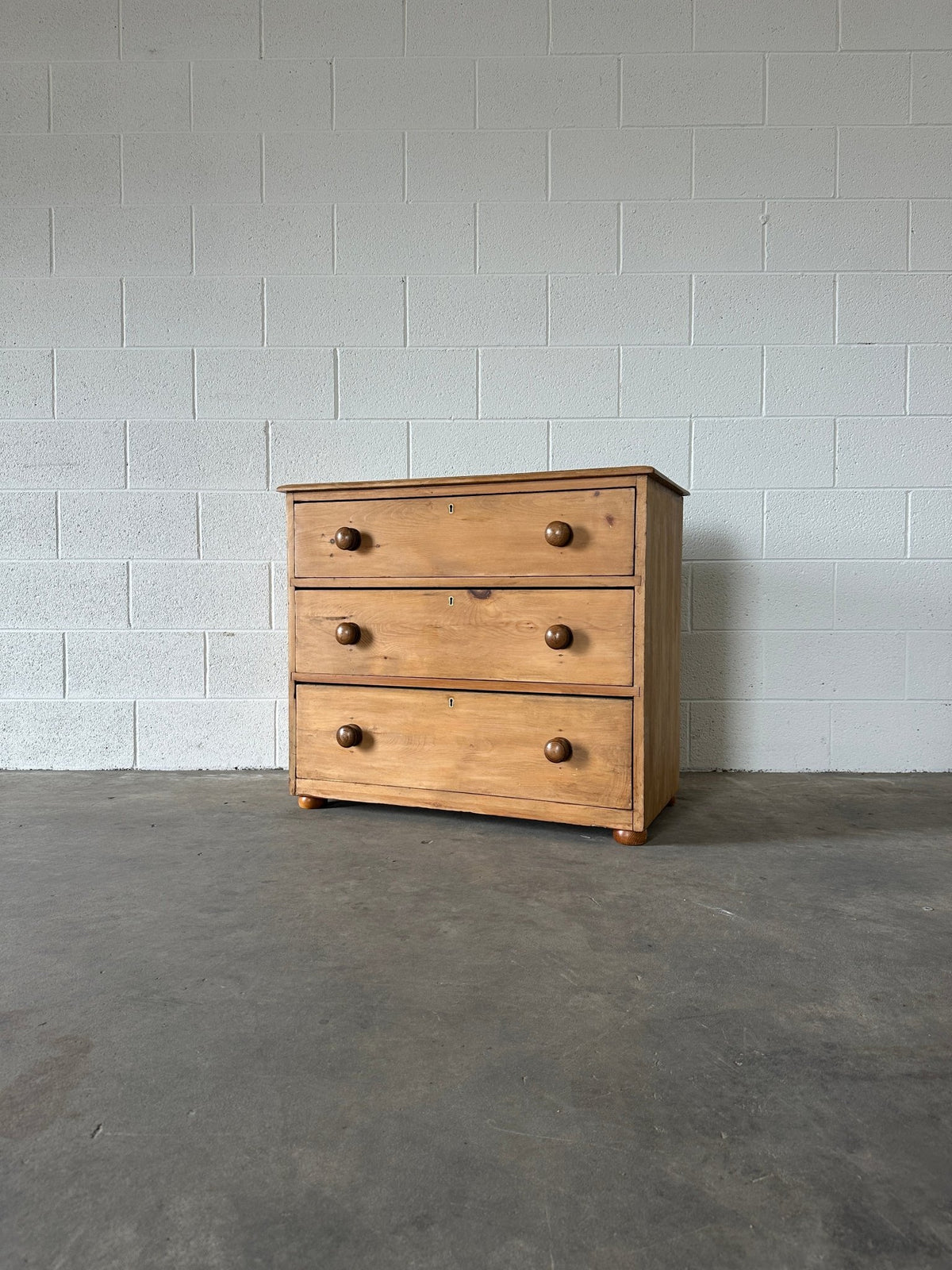 Small antique chest of drawers or nightstand - House on Horizon