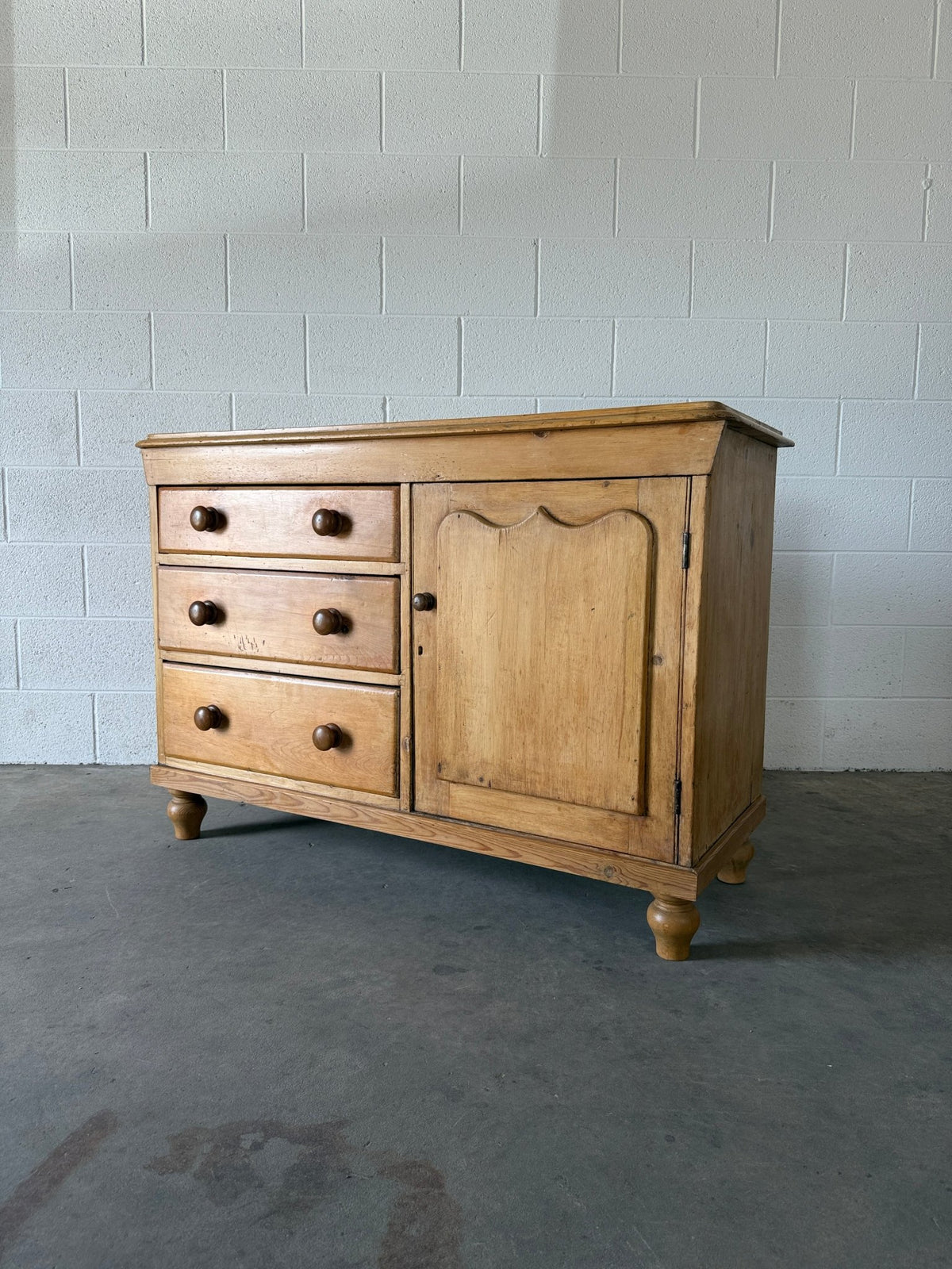 Small victorian pine sideboard with beautiful coloring - House on Horizon
