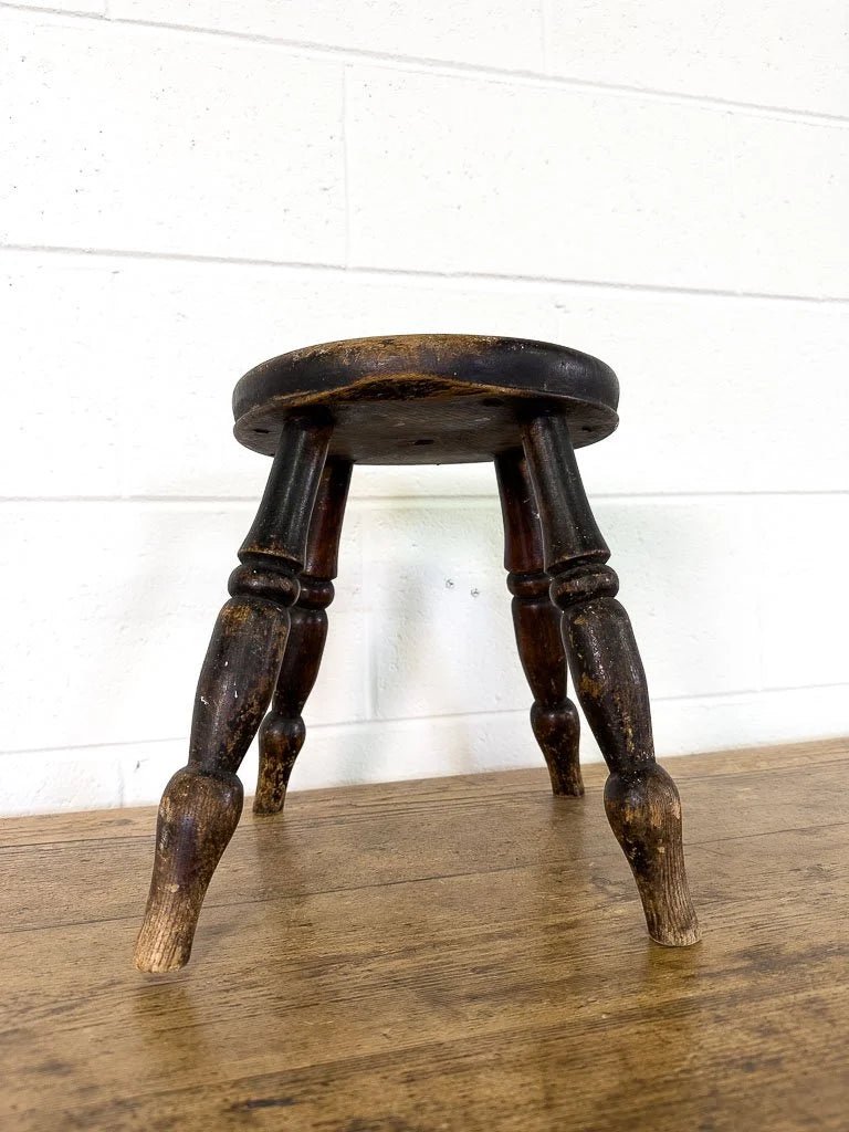 Small Victorian stool - House on Horizon