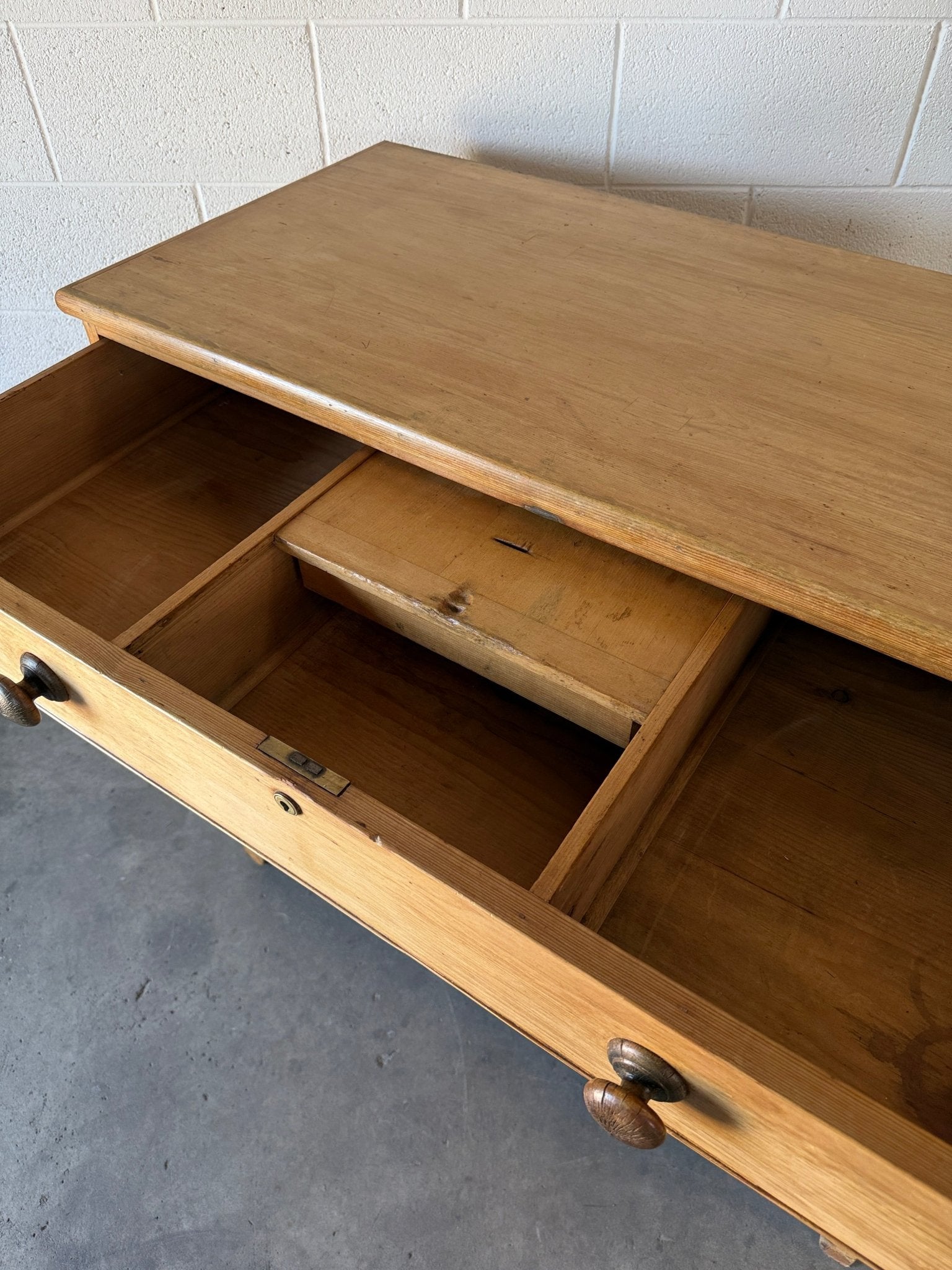 Substantial chest of antique English drawers - House on Horizon
