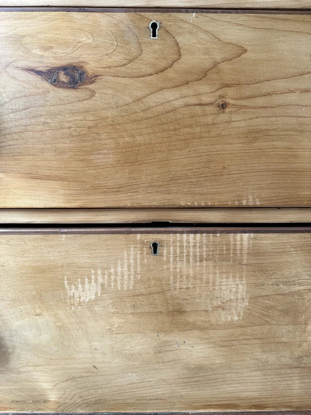 Two-toned set of victorian pine drawers - House on Horizon