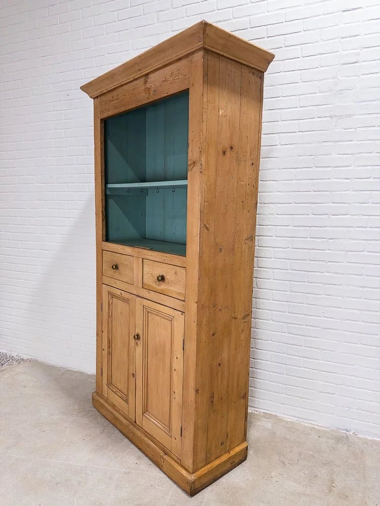 Victorian pine bookcase with painted shelves - House on Horizon