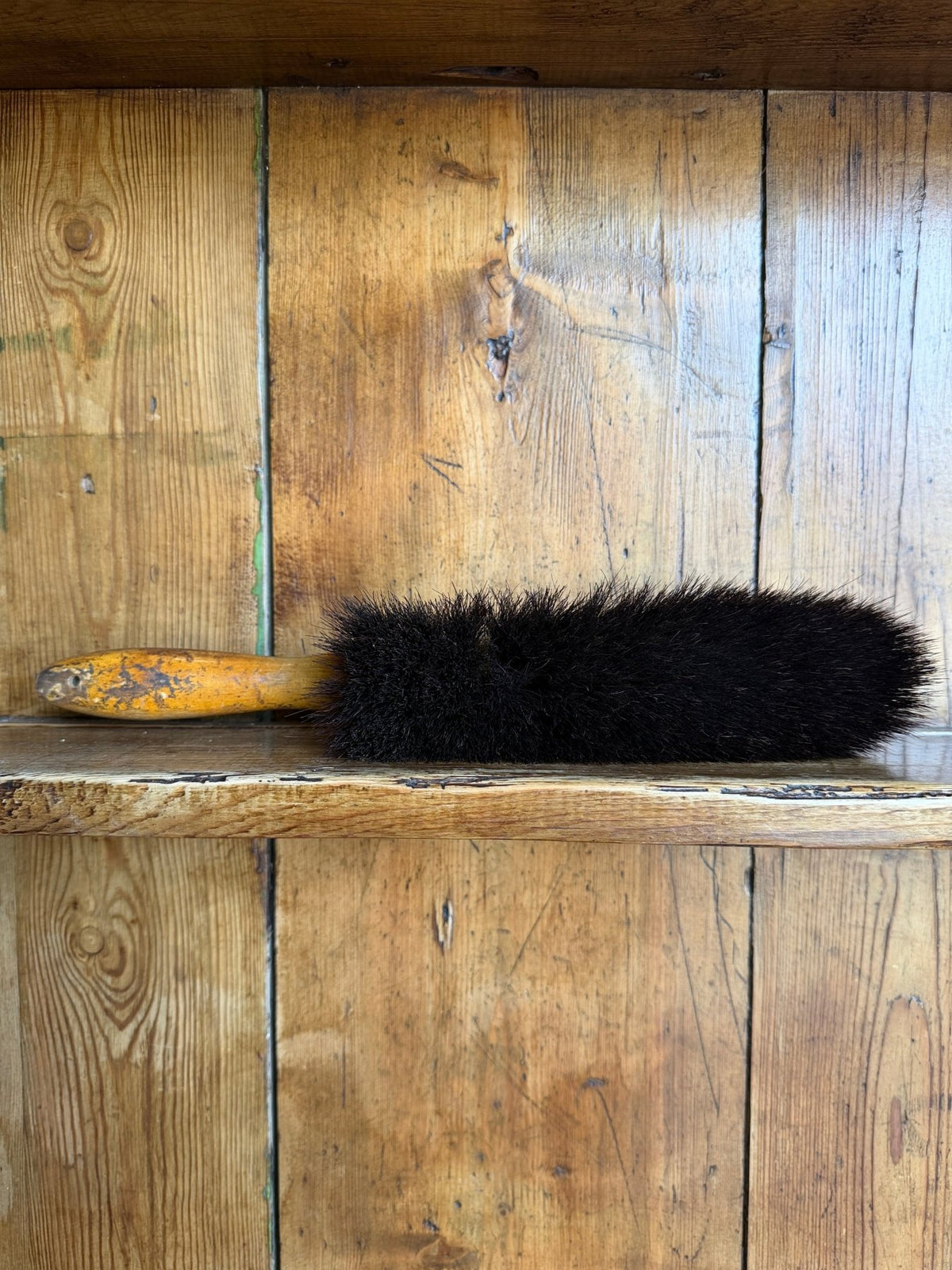 Vintage hand brush - House on Horizon