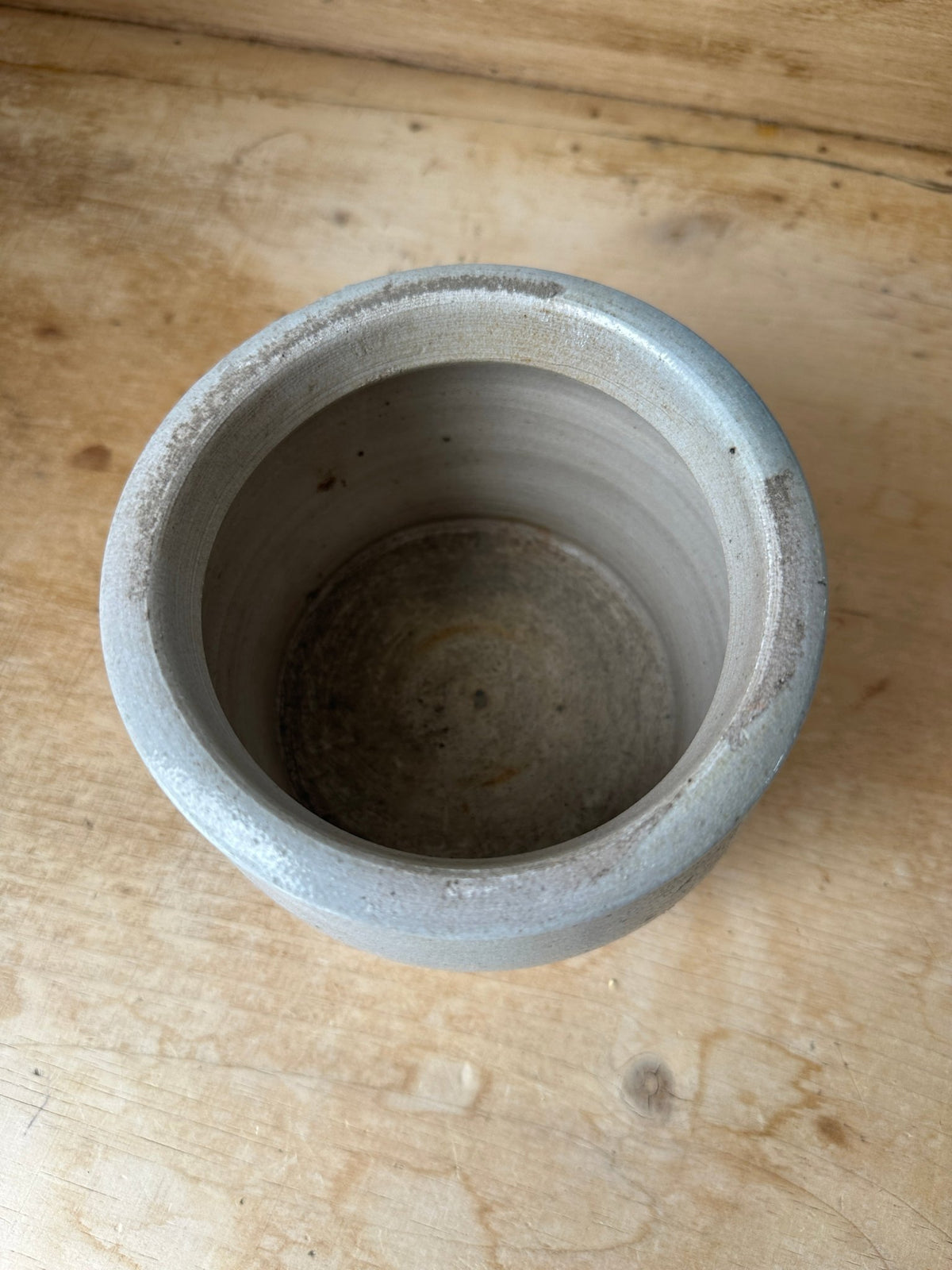 Westerwald stoneware pot - House on Horizon