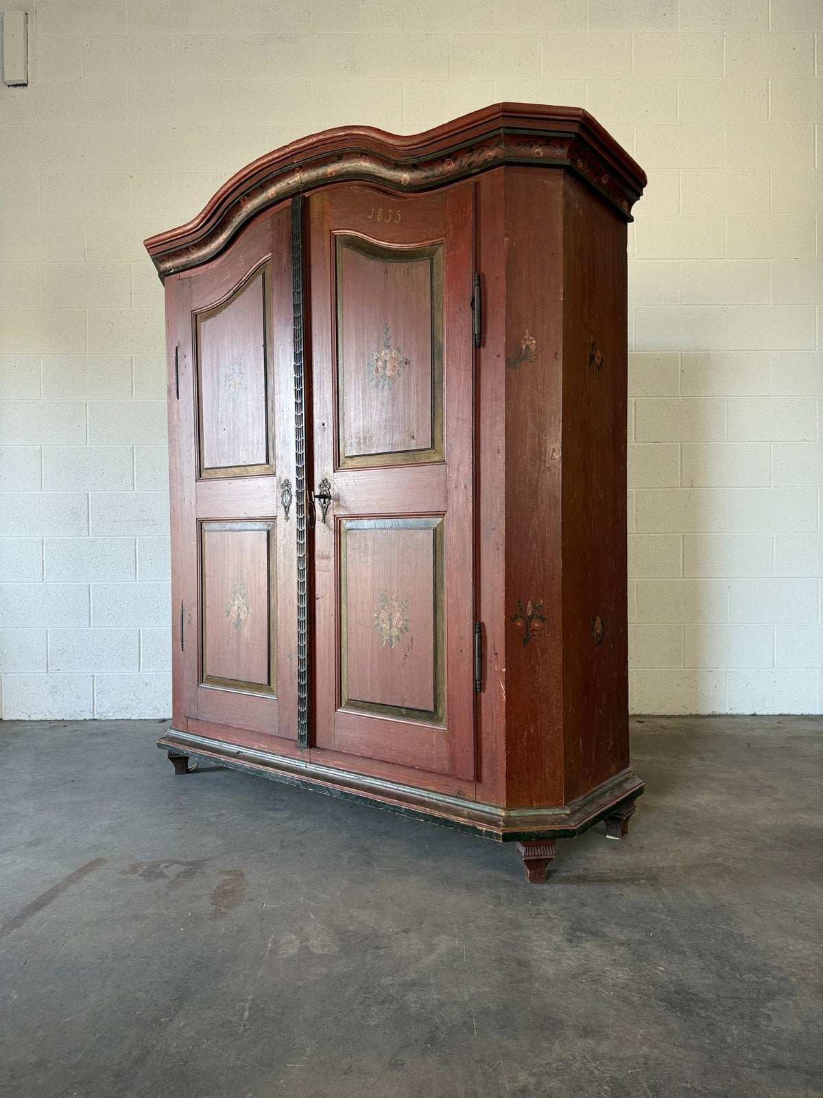 Wide antique pine marriage cupboard - House on Horizon