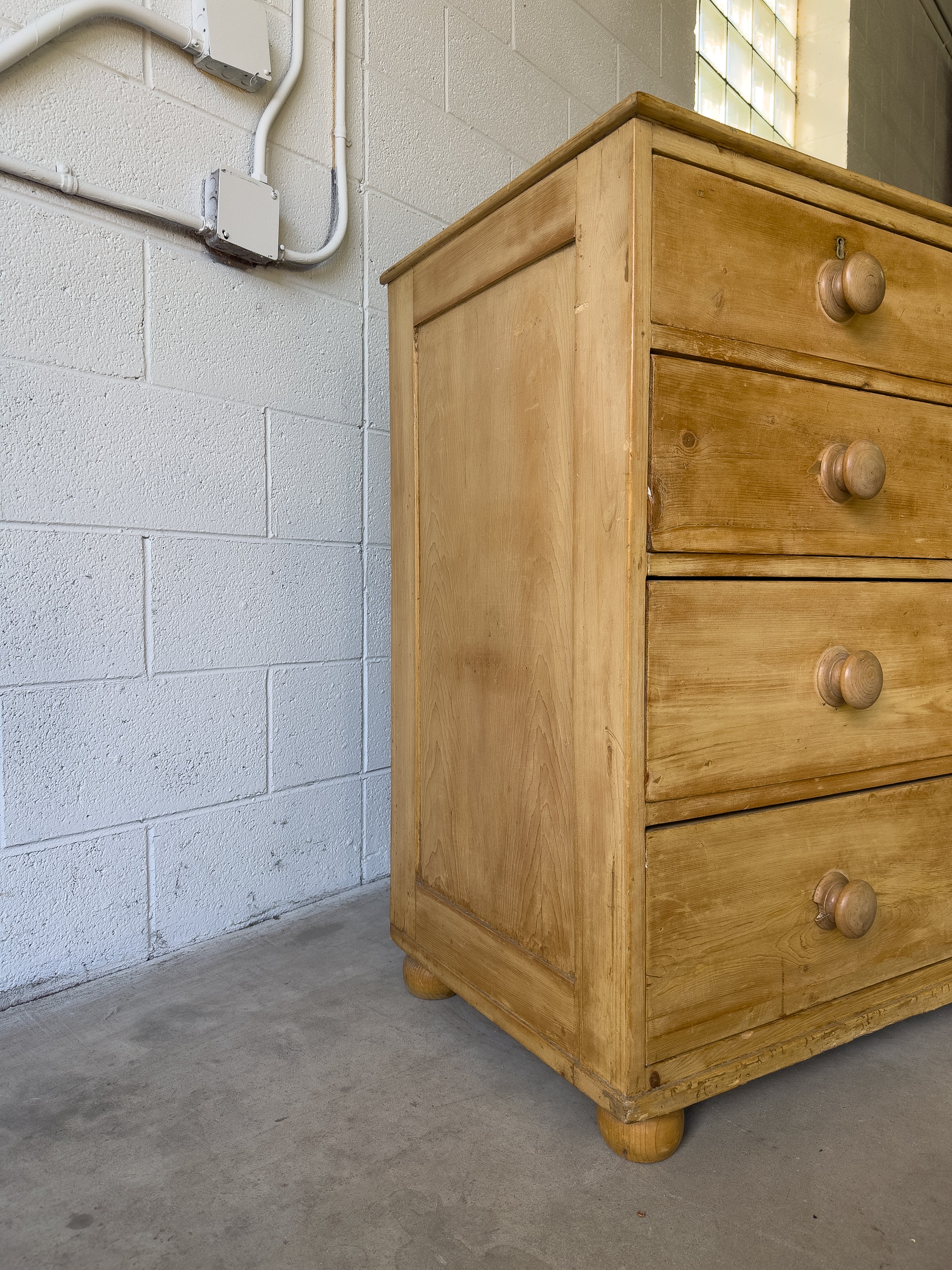 Antique English pine countryhouse dresser