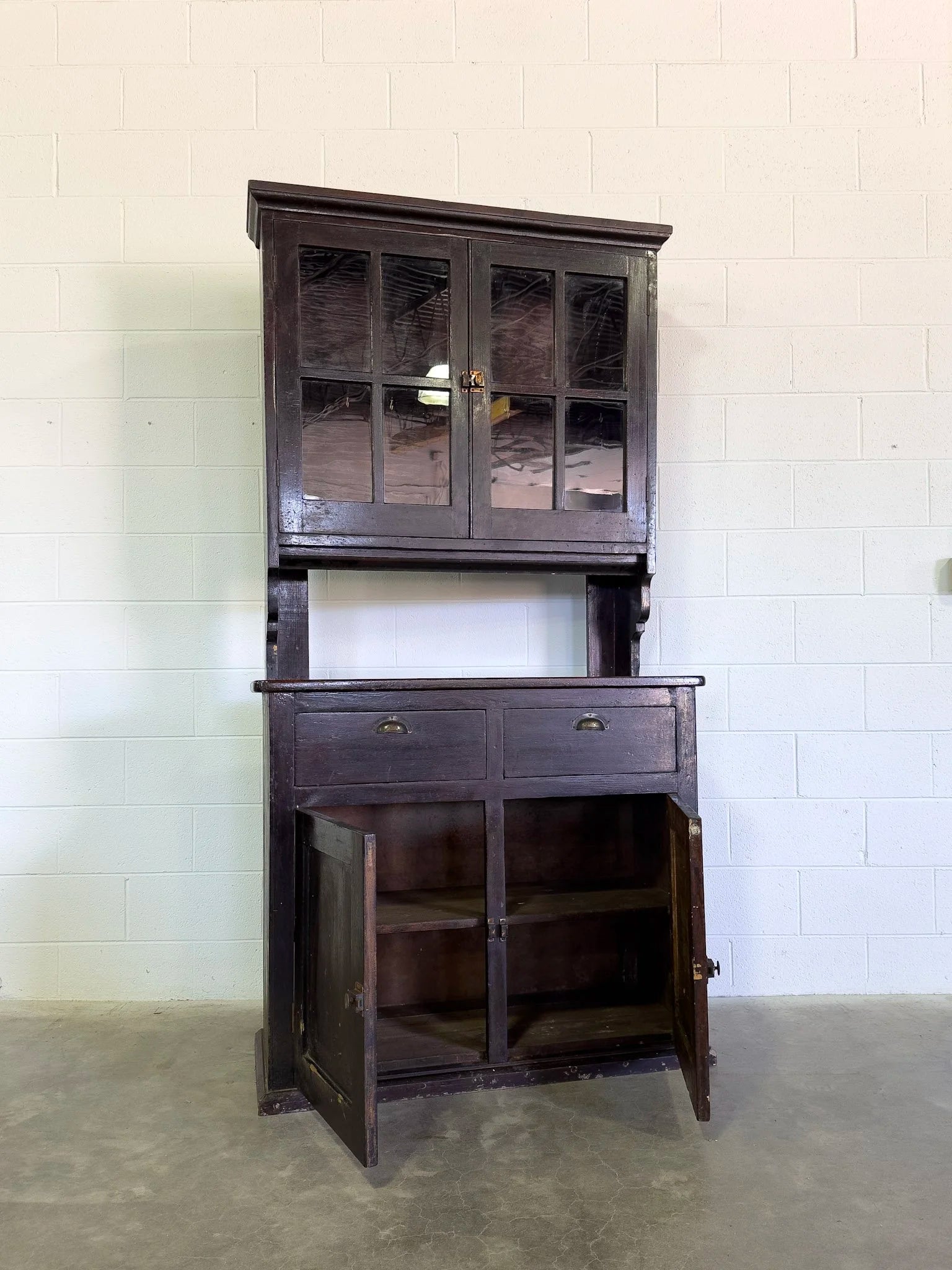 Scumbled pine hutch with wavy glass