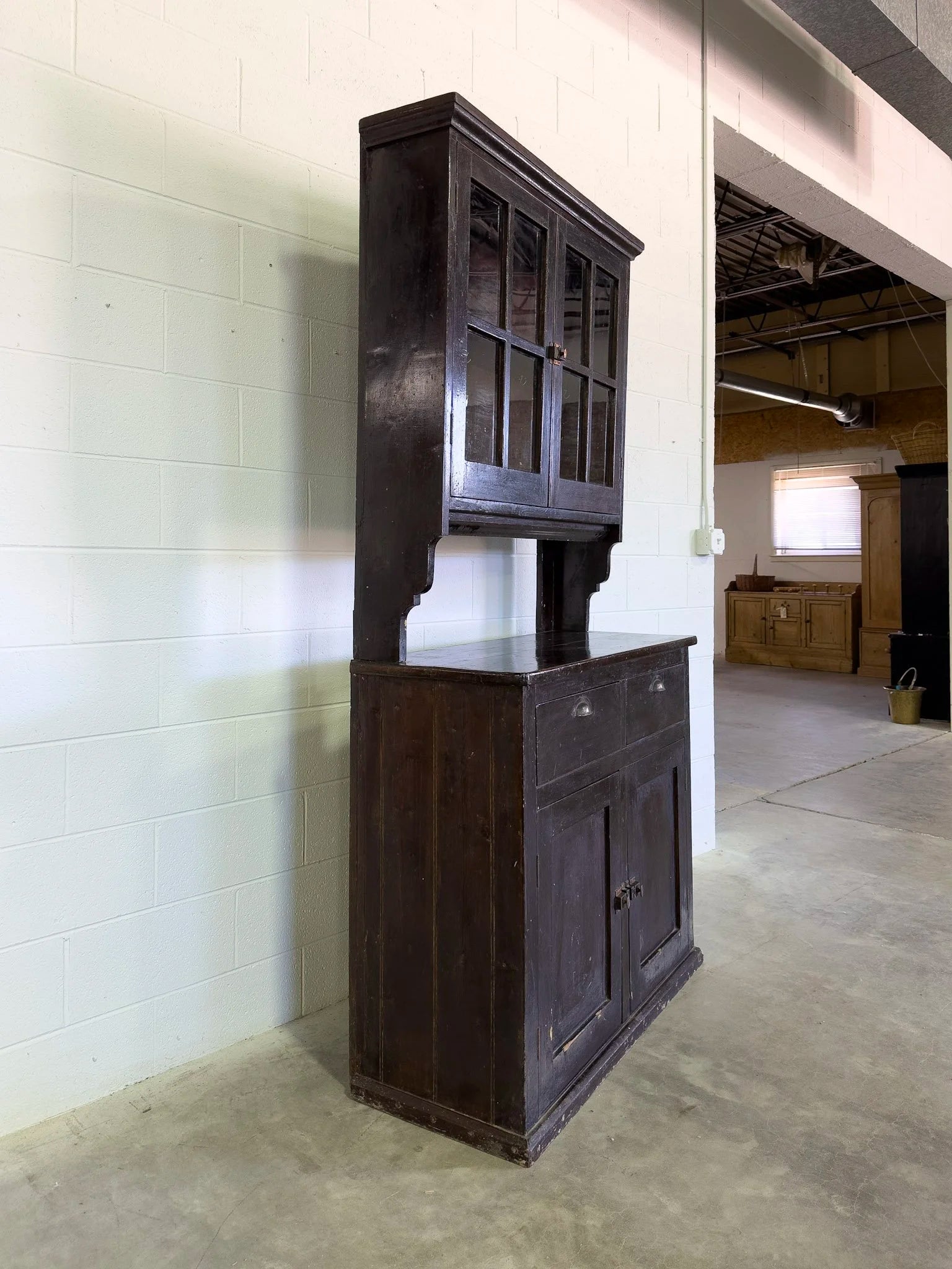 Scumbled pine hutch with wavy glass