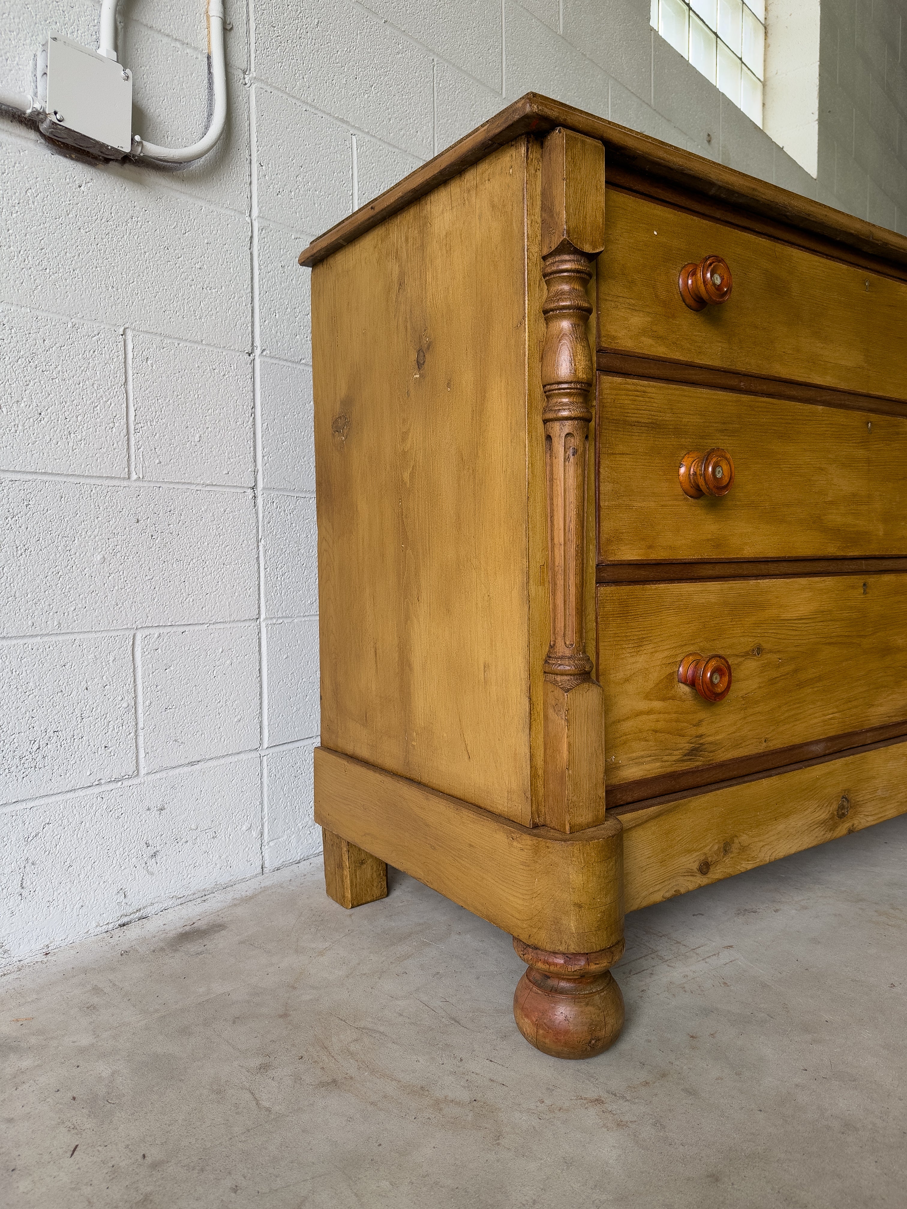 Antique pine chest of drawers with hidden compartment