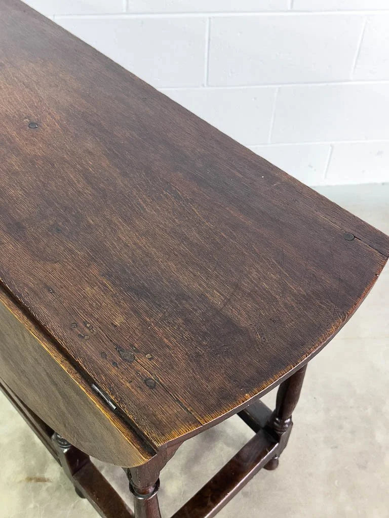 Antique oak gate leg table with drawer
