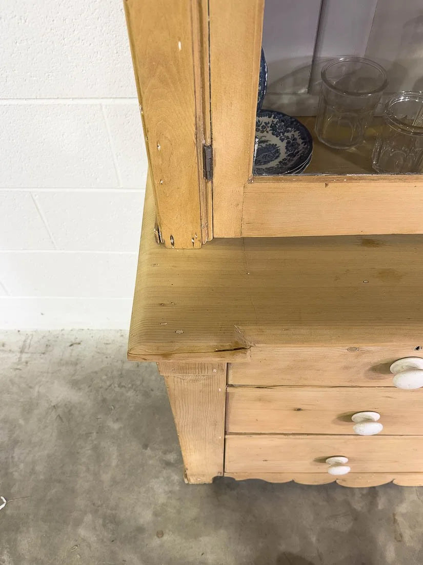 Scalloped English pine hutch