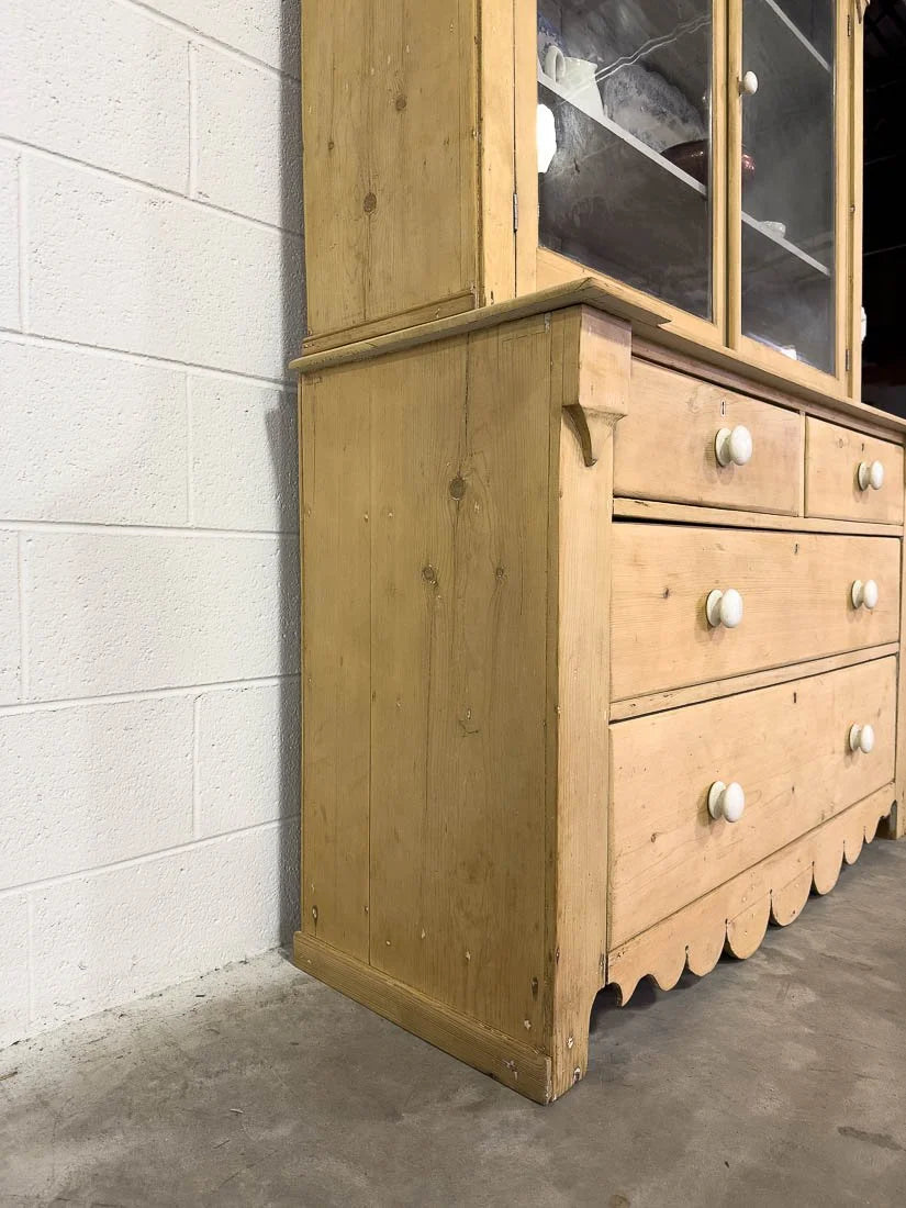 Scalloped English pine hutch