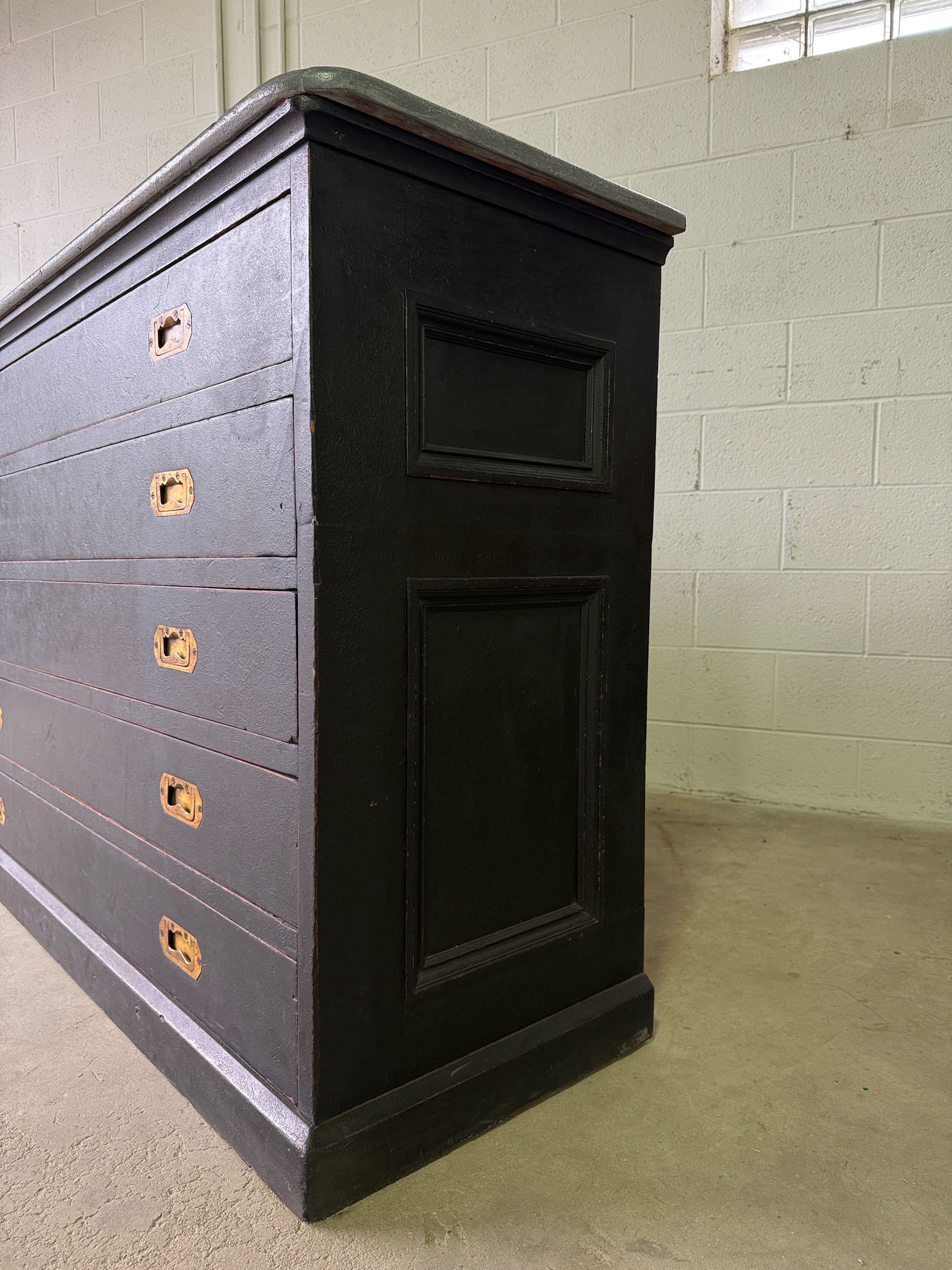 Monumental antique bank of 10 drawers with brass campaign handles