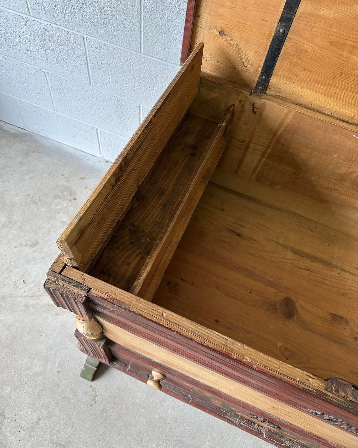 European pine blanket box with folk-painted drawer