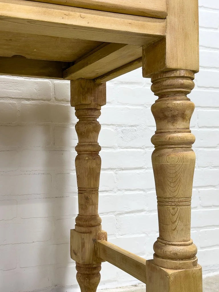 Victorian pine washstand