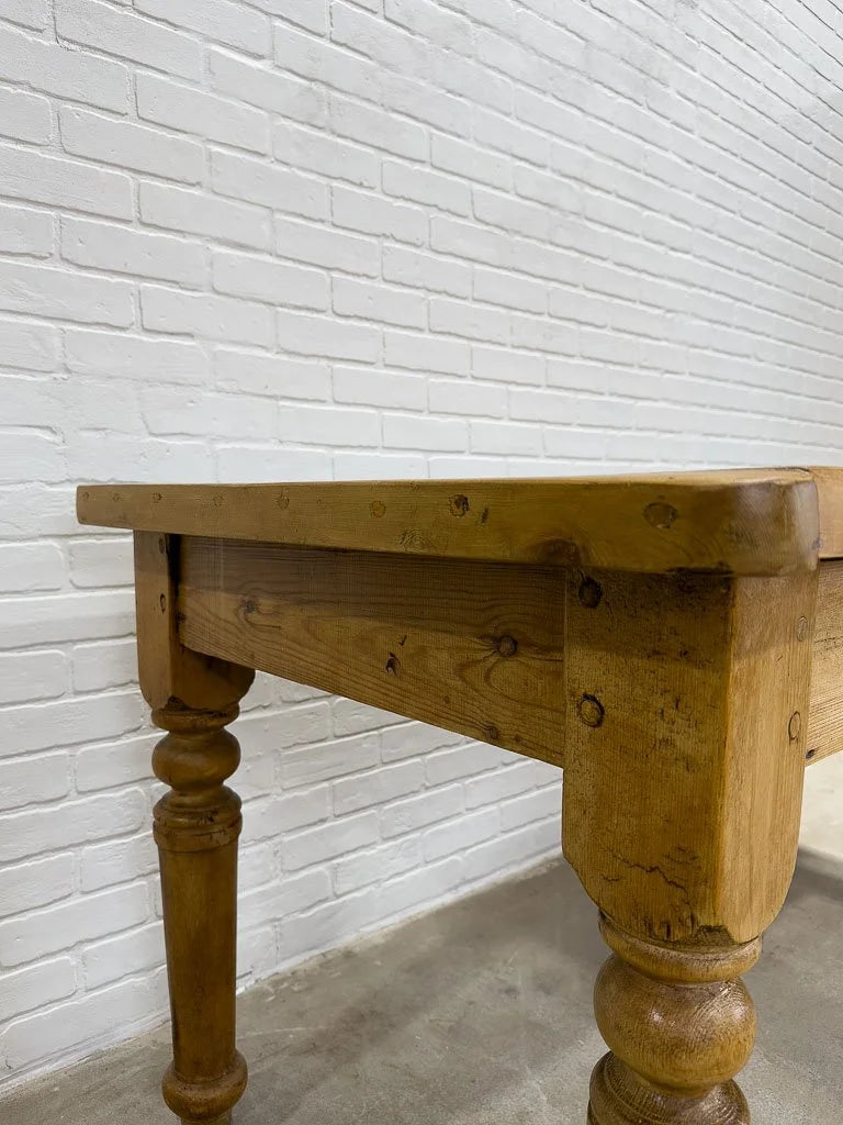 Antique pine kitchen table with breadboard ends