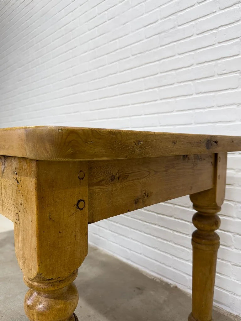 Antique pine kitchen table with breadboard ends