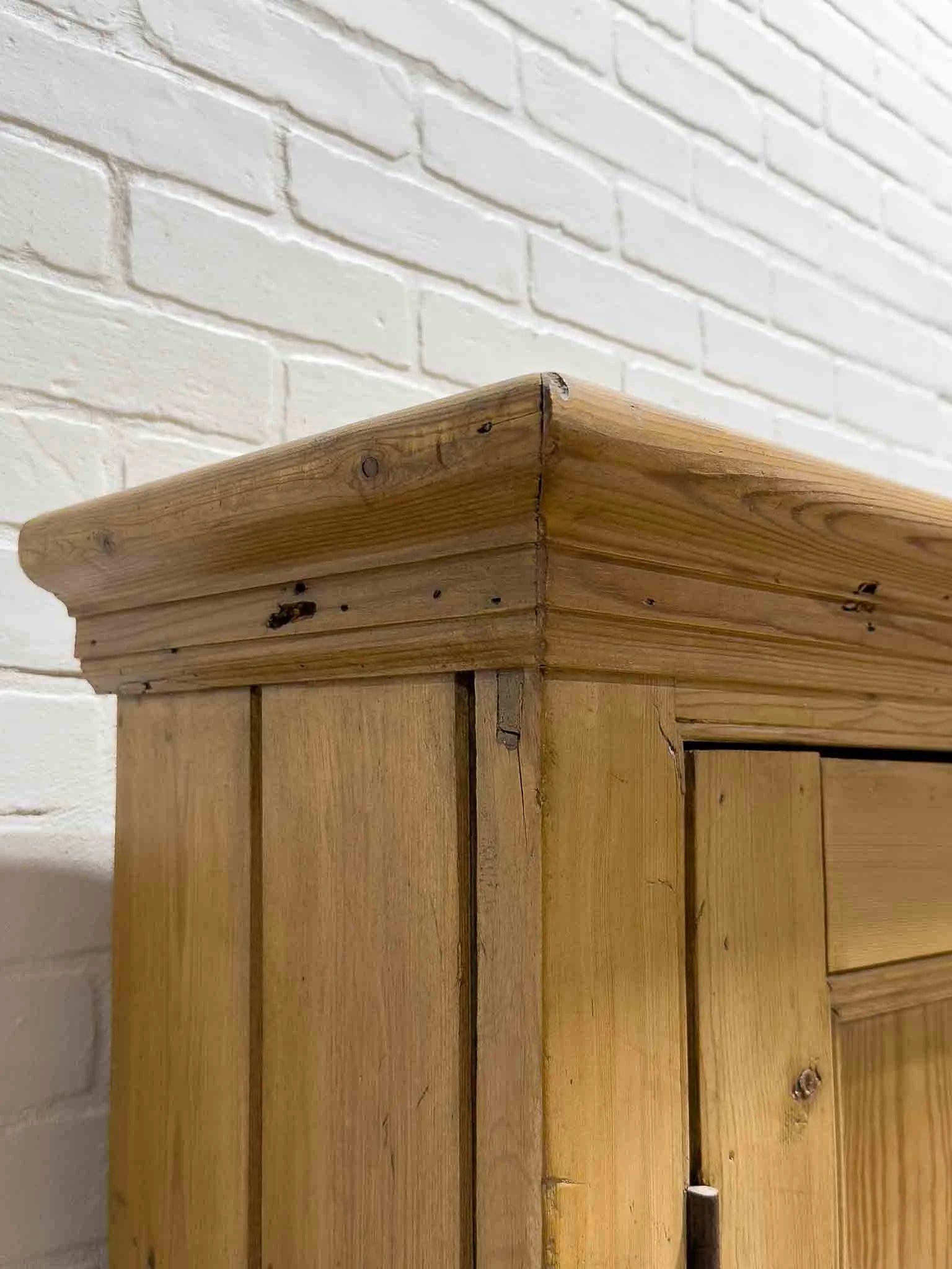 Antique English kitchen hutch