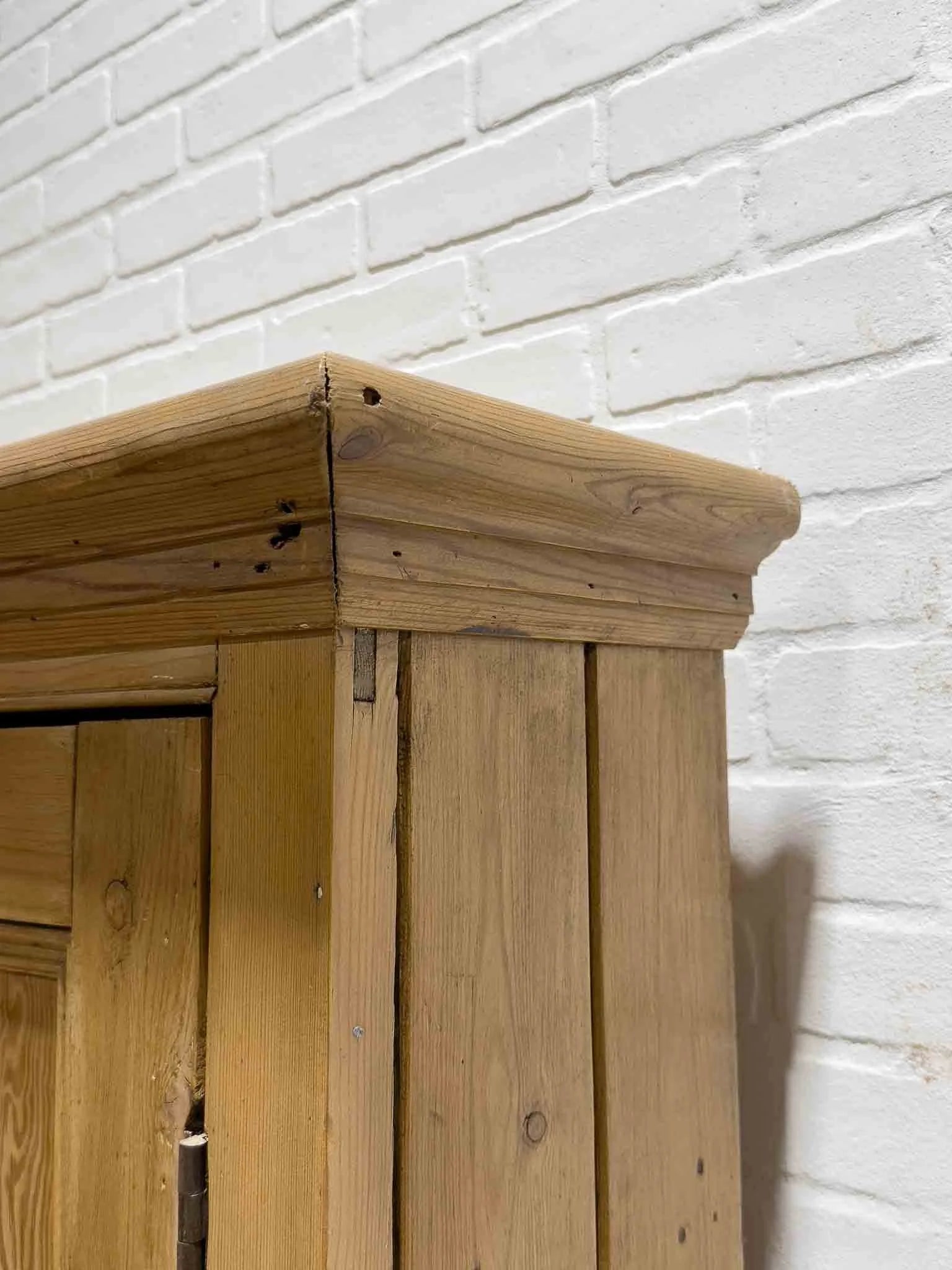 Antique English kitchen hutch