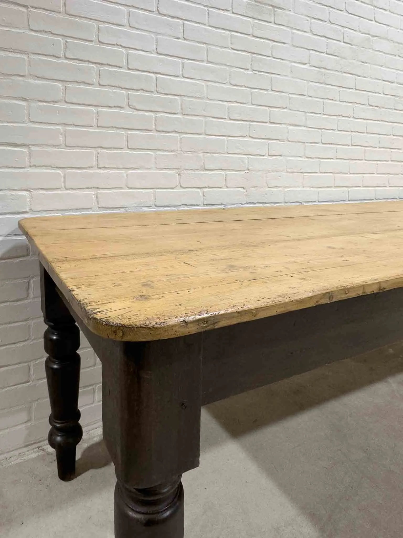 Large antique countryhouse table