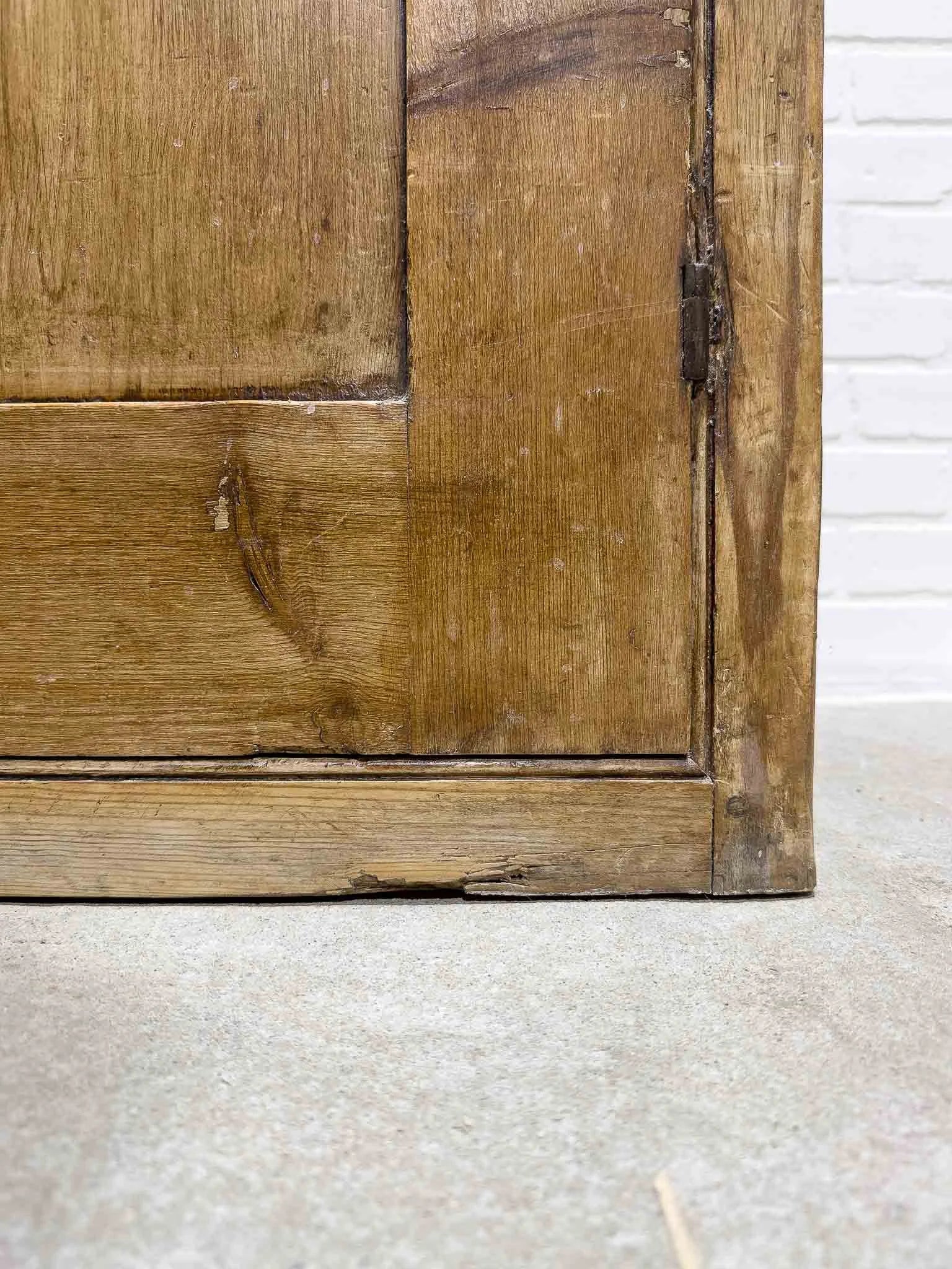 Georgian pine dresser base