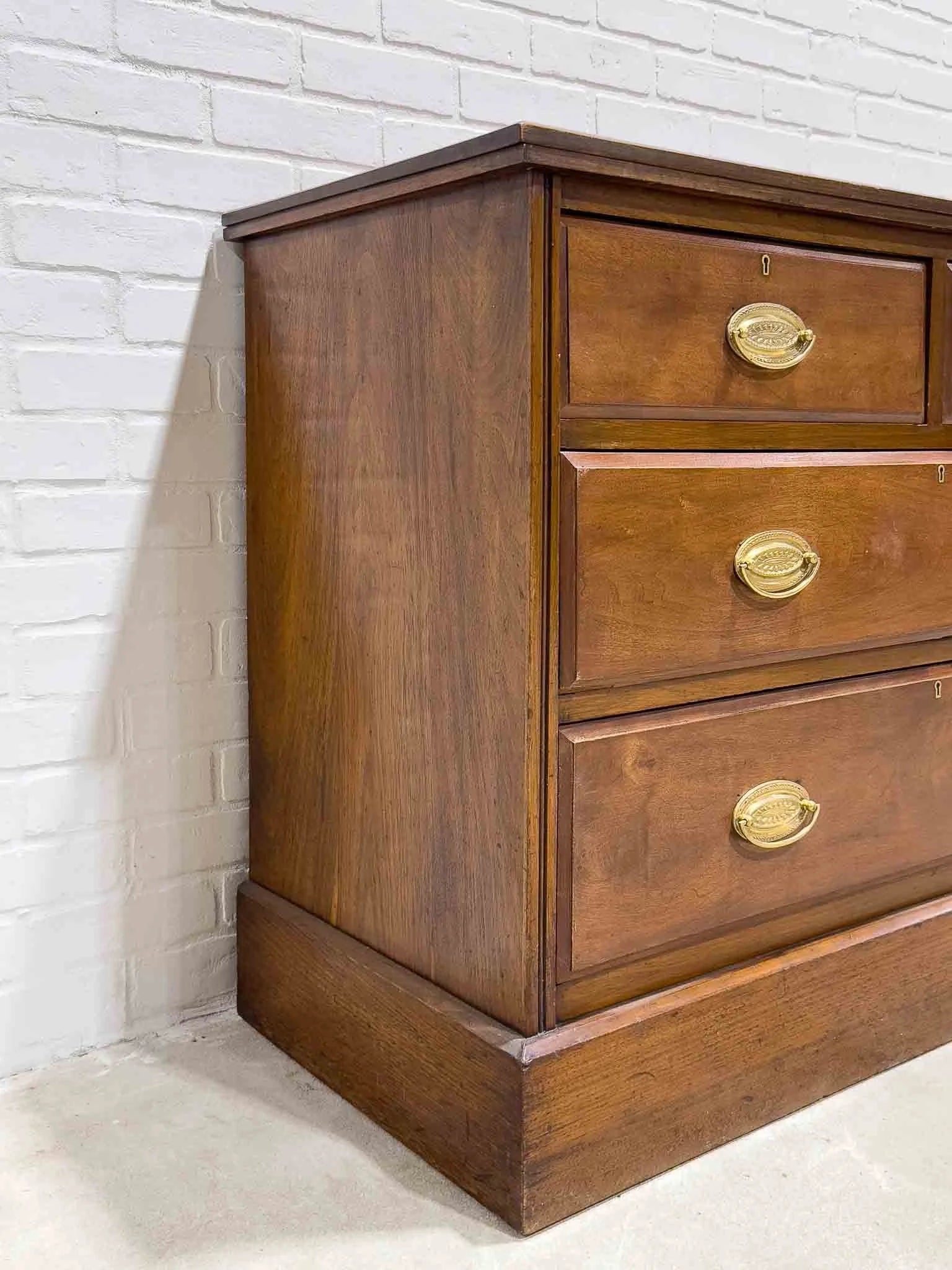Antique mahogany dresser