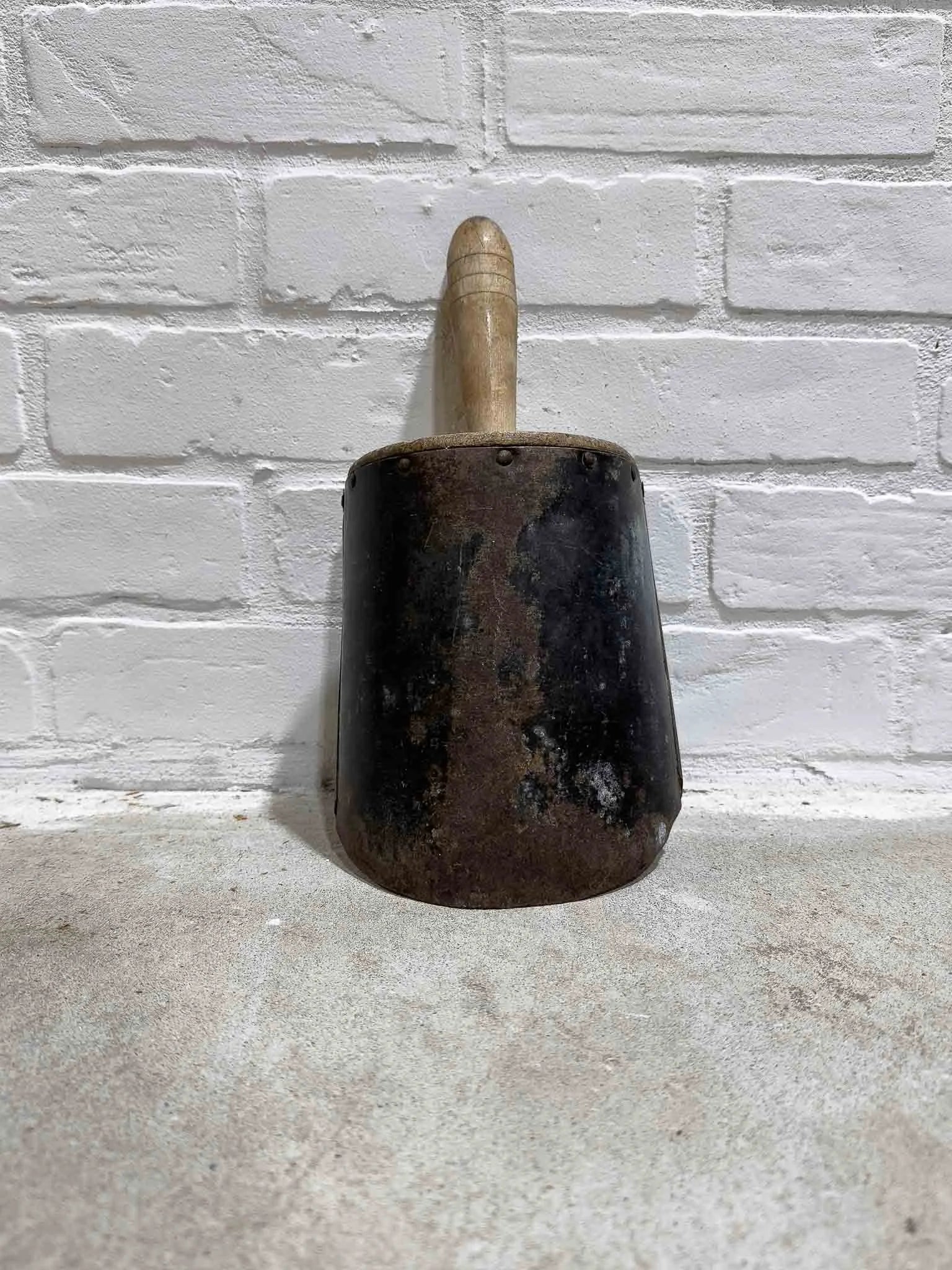 Hand scoop