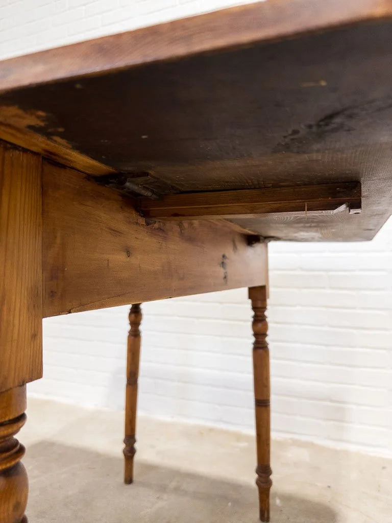 Small English pine drop leaf table