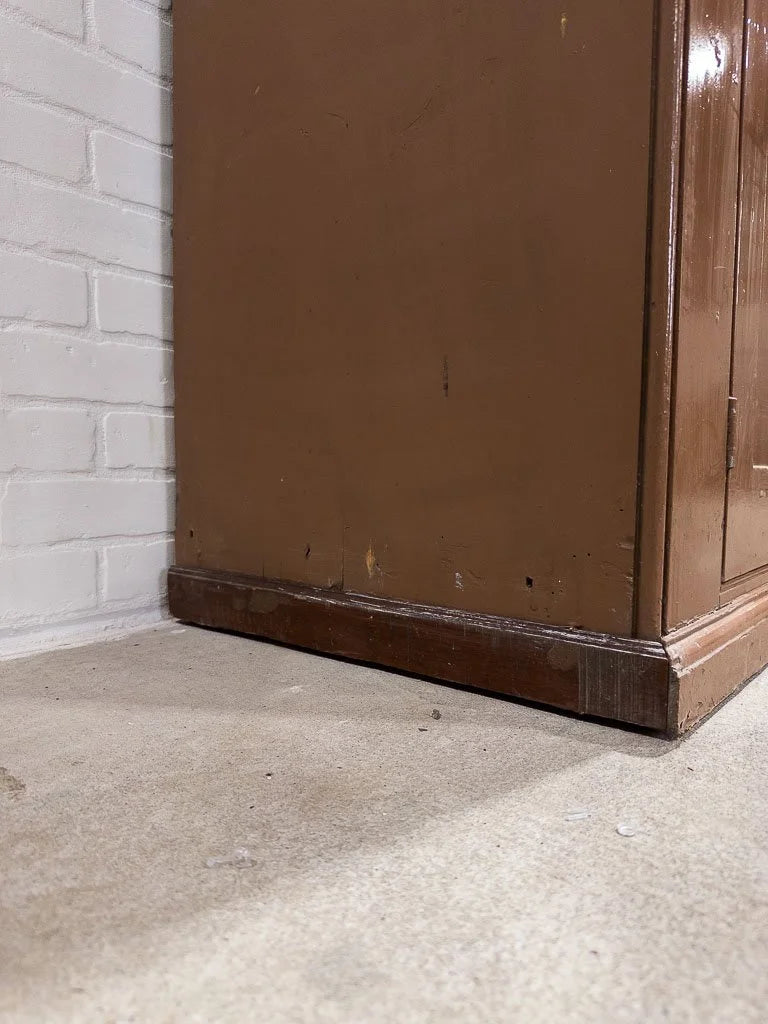 Monumental English kitchen dresser in original paint